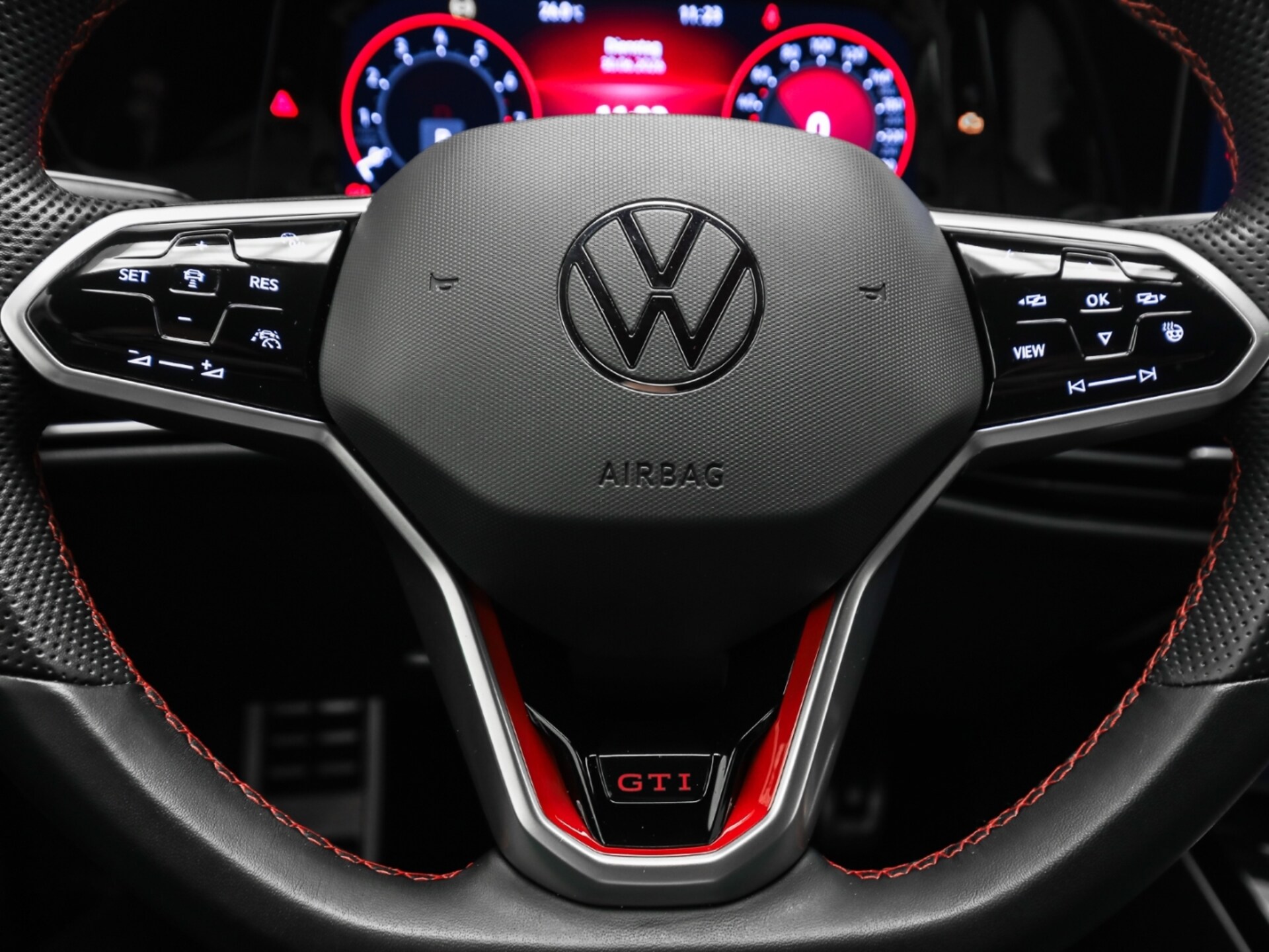 Volkswagen Golf GTI