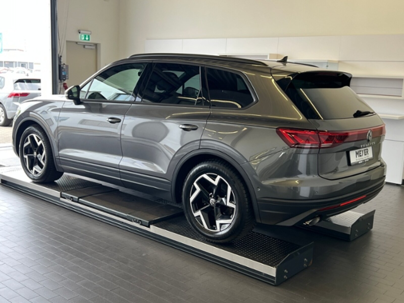 Volkswagen Touareg – Bild 4