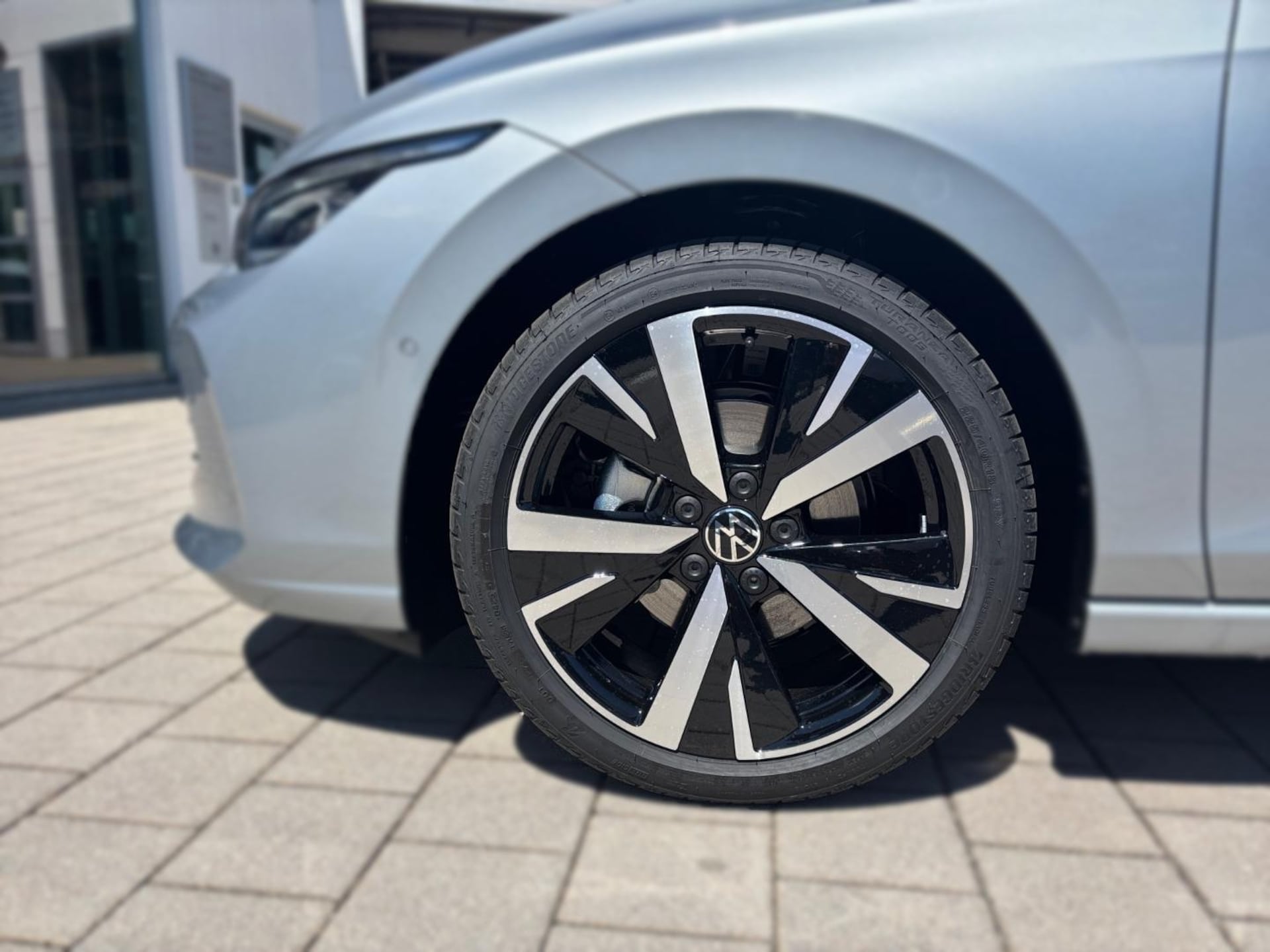 Volkswagen Golf Style