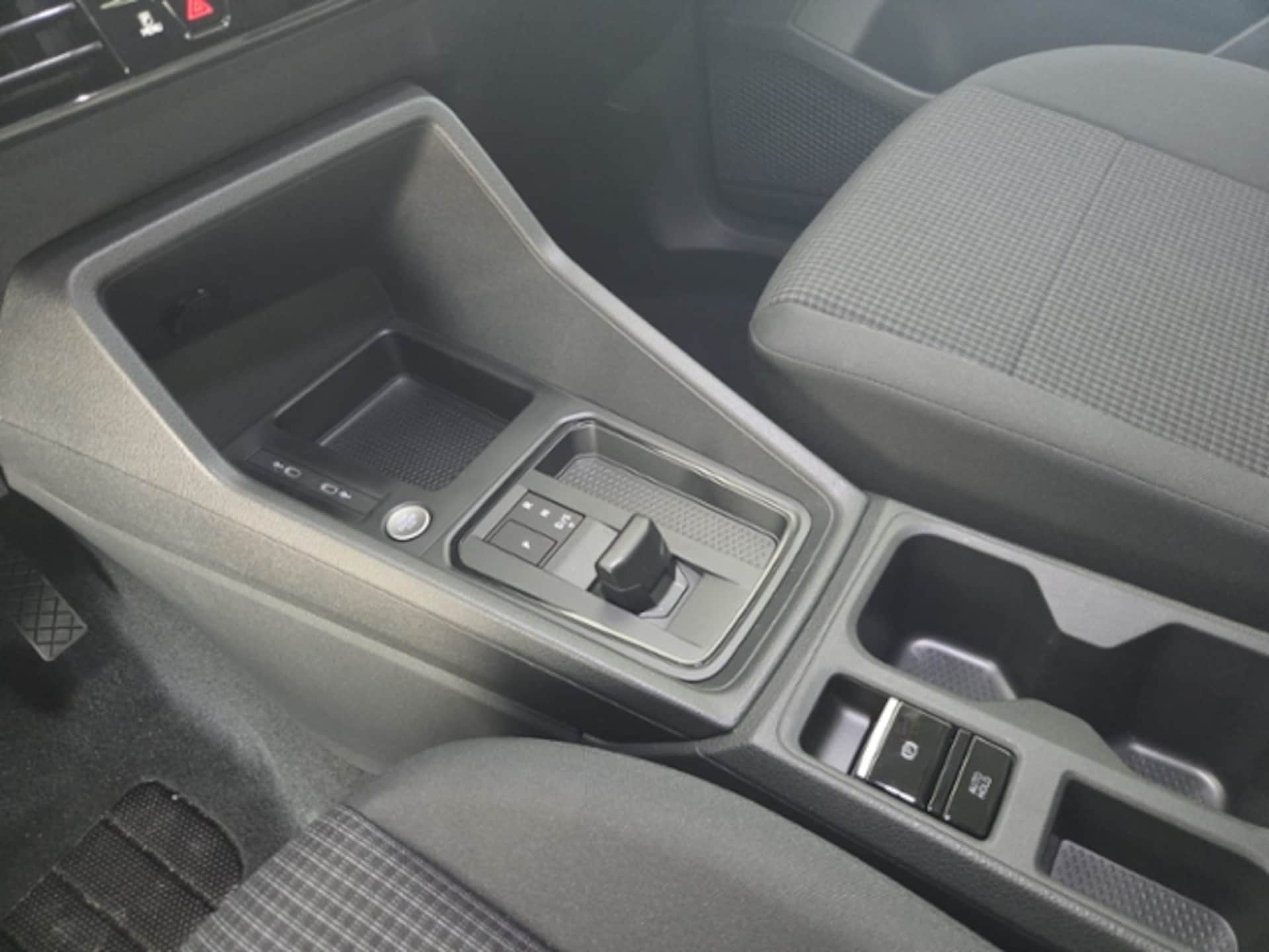 Volkswagen Caddy Maxi Basis-Modell