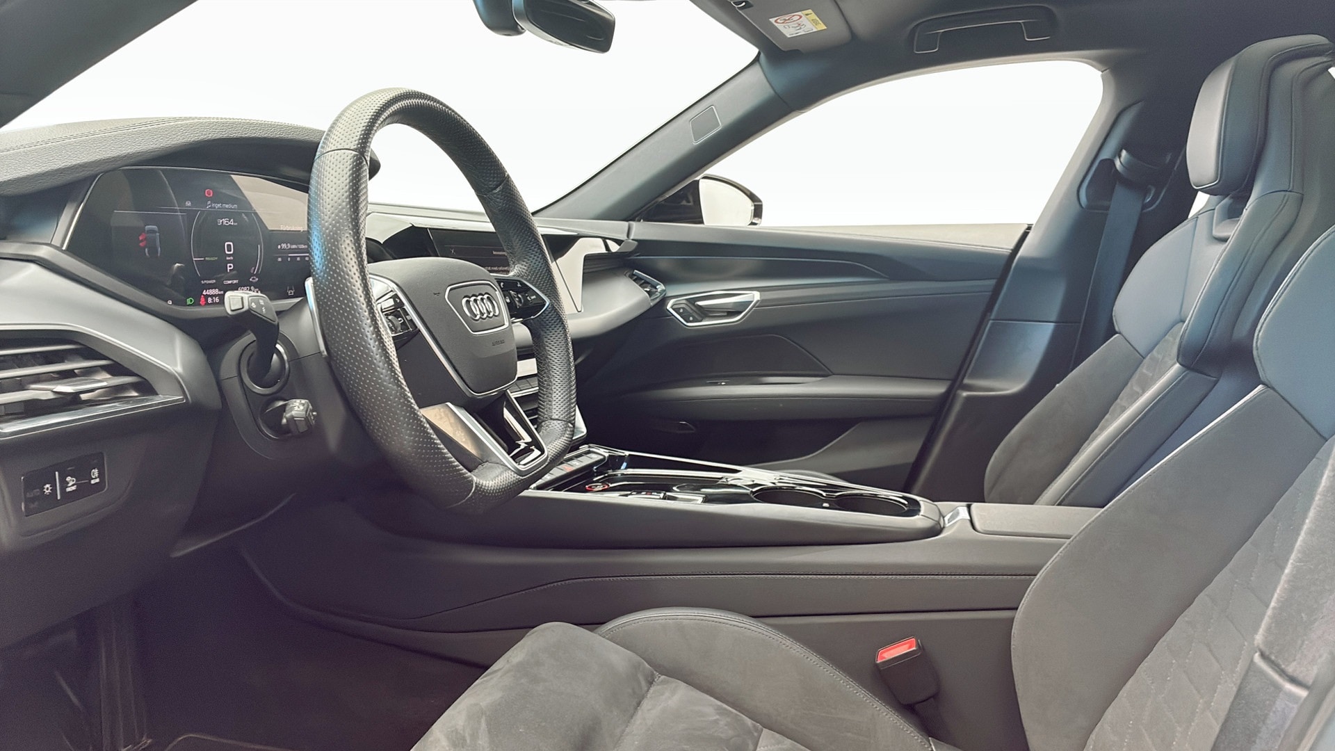 Bild som visar Audi e-tron GT e-tron GT quattro 350,00 kW - för mer information kontakta din Audi Partner