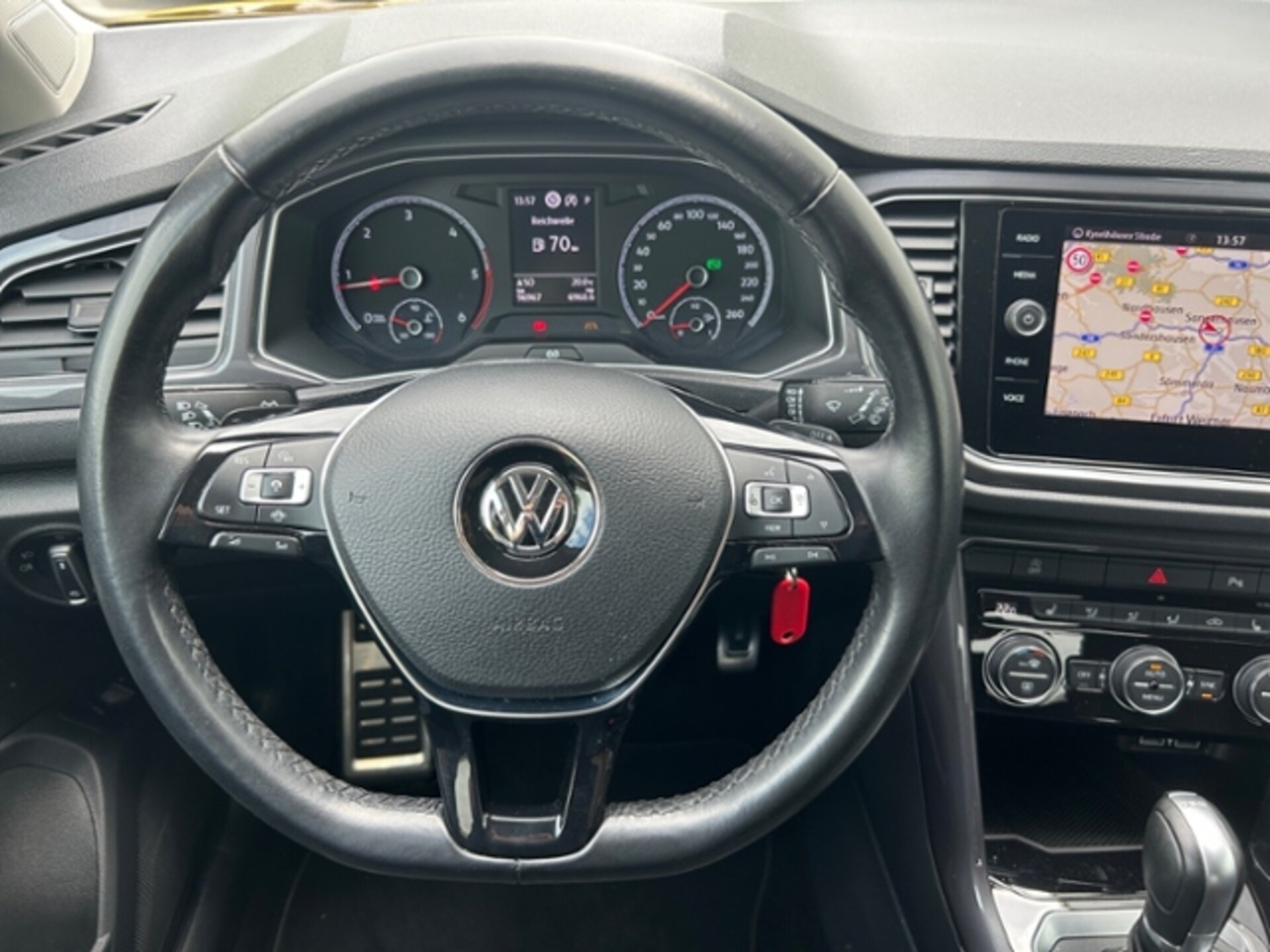 Volkswagen T-Roc IQ.DRIVE