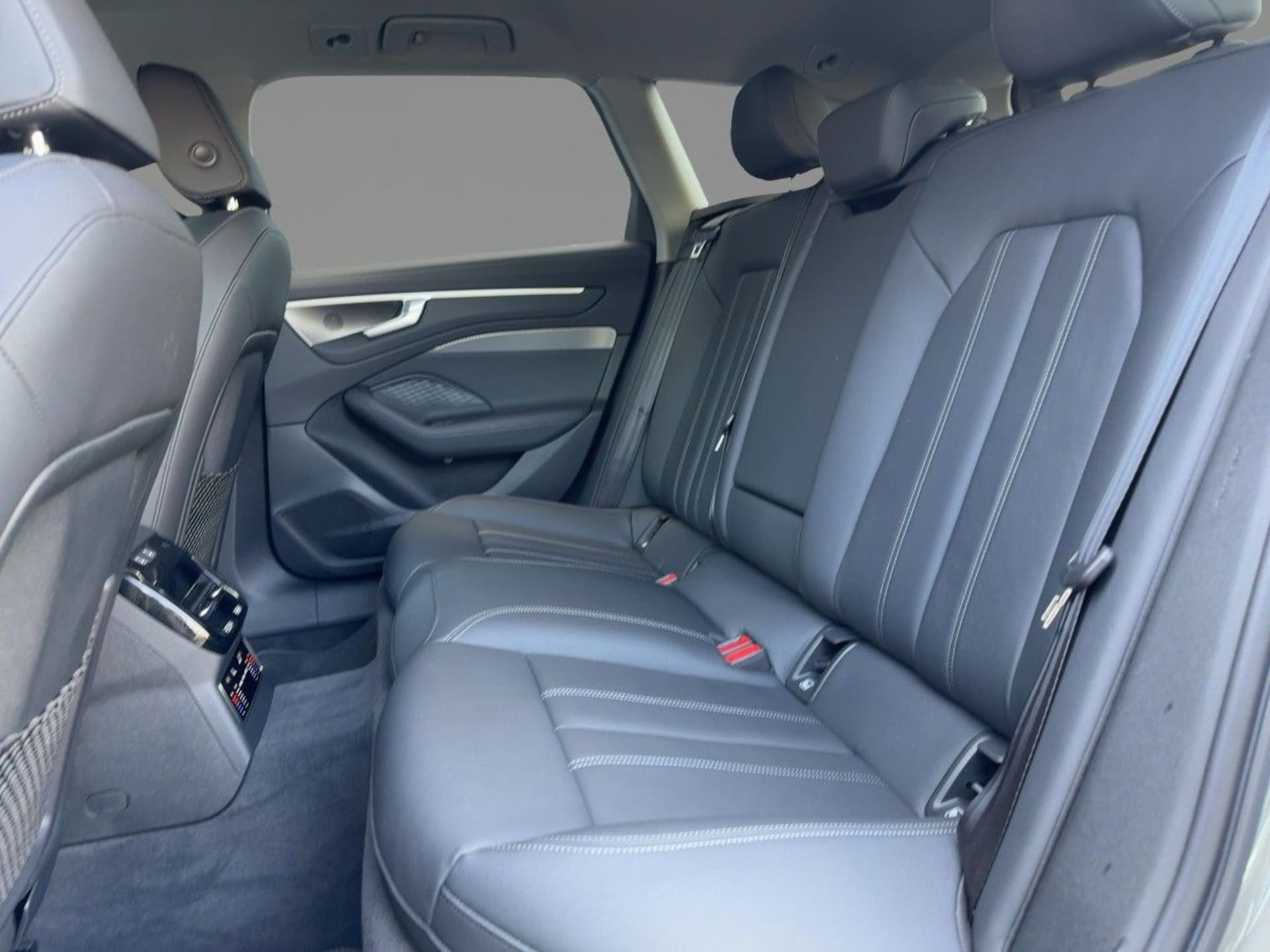 Audi A6 Avant e-hybrid