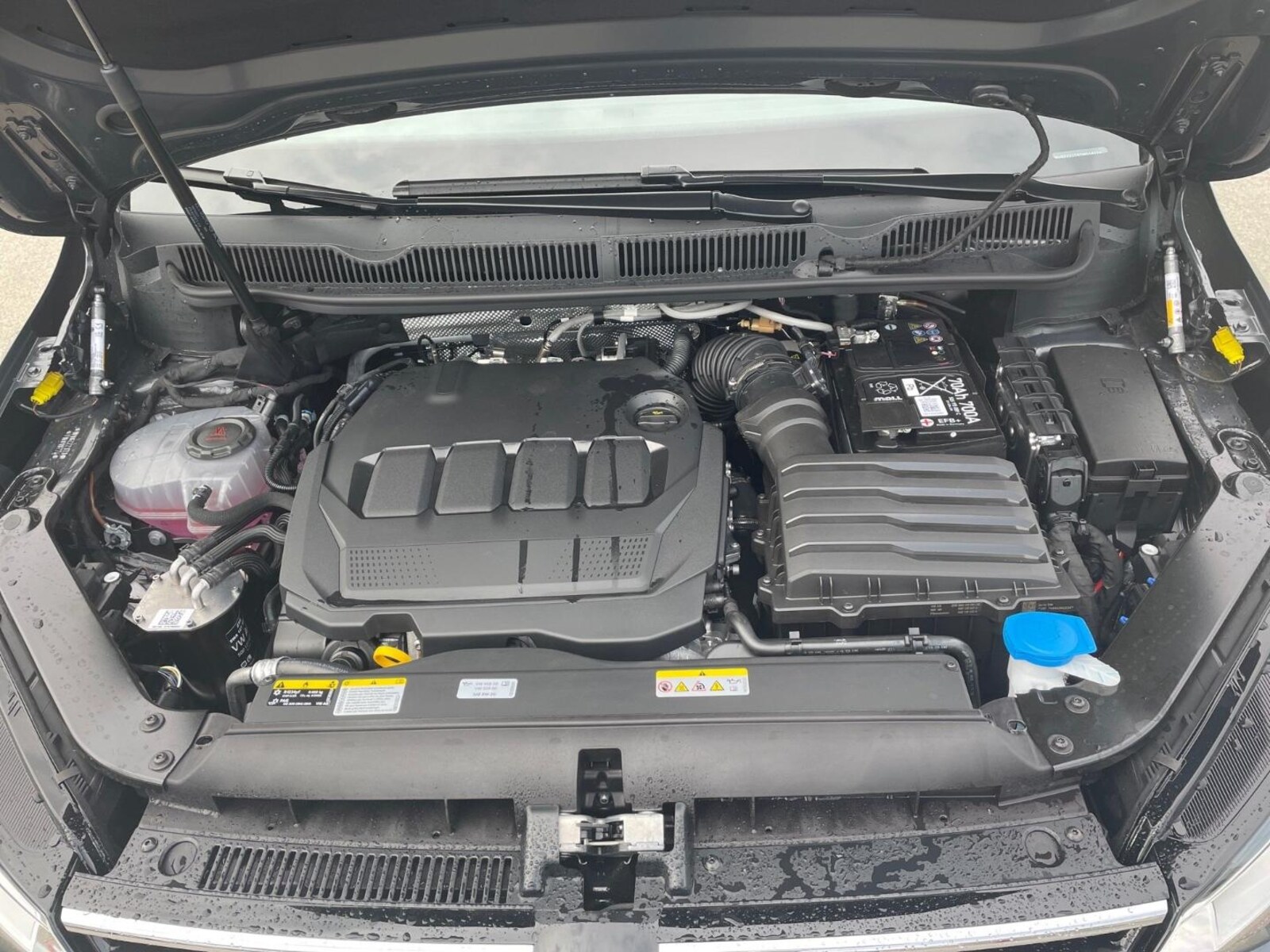 Volkswagen Touran – Bild 8