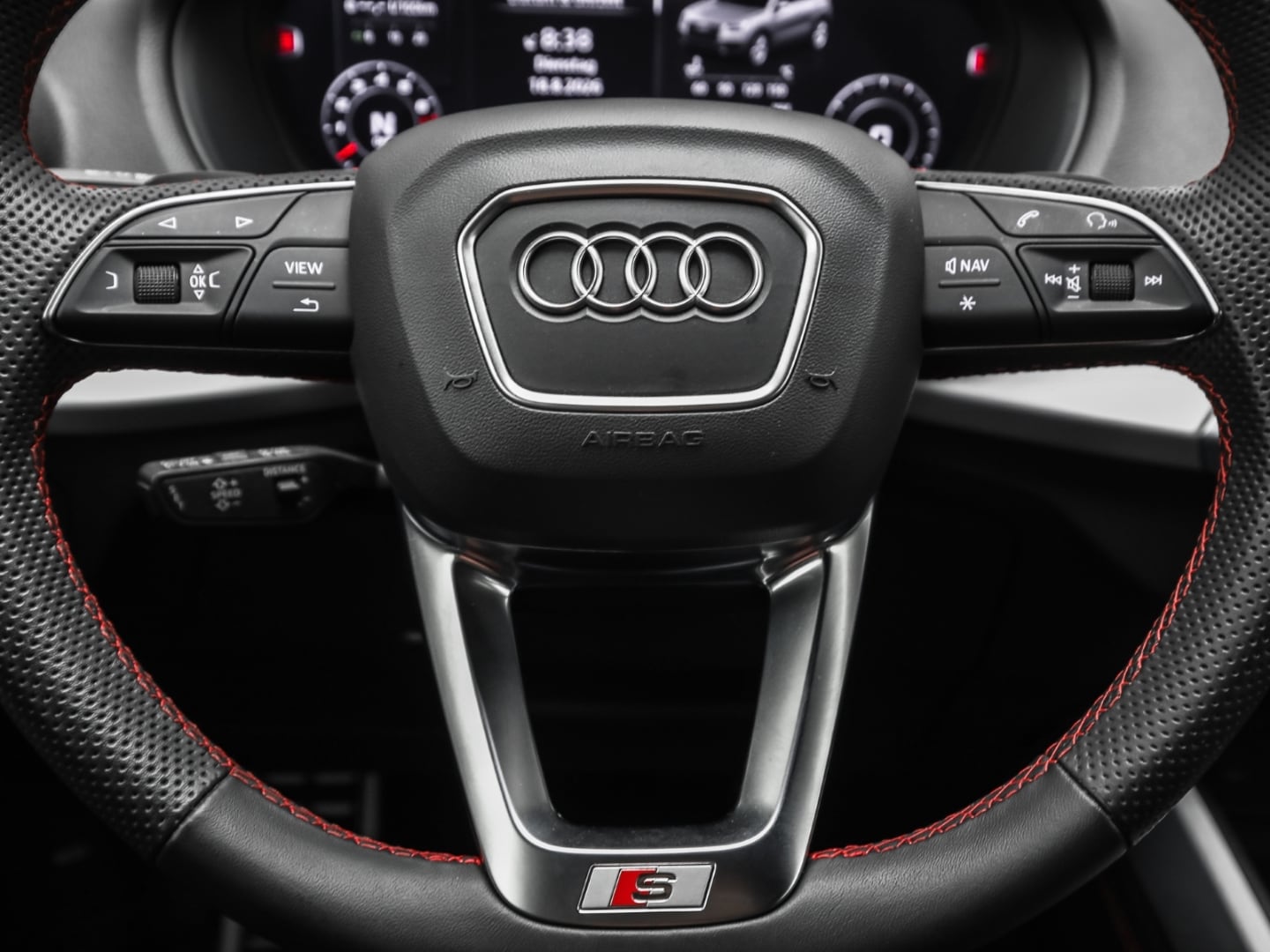 Bild über Audi SQ2 TFSI quattro S tronic - für weitere Informationen kontaktieren Sie den Audi Partner