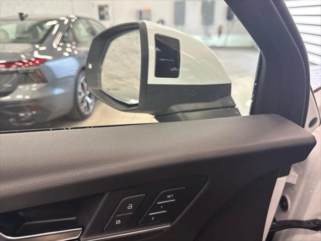 2023 AUDI Q5 - Image 11