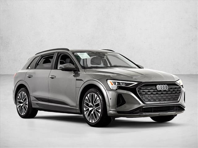 2024 Audi Q8 e-tron
