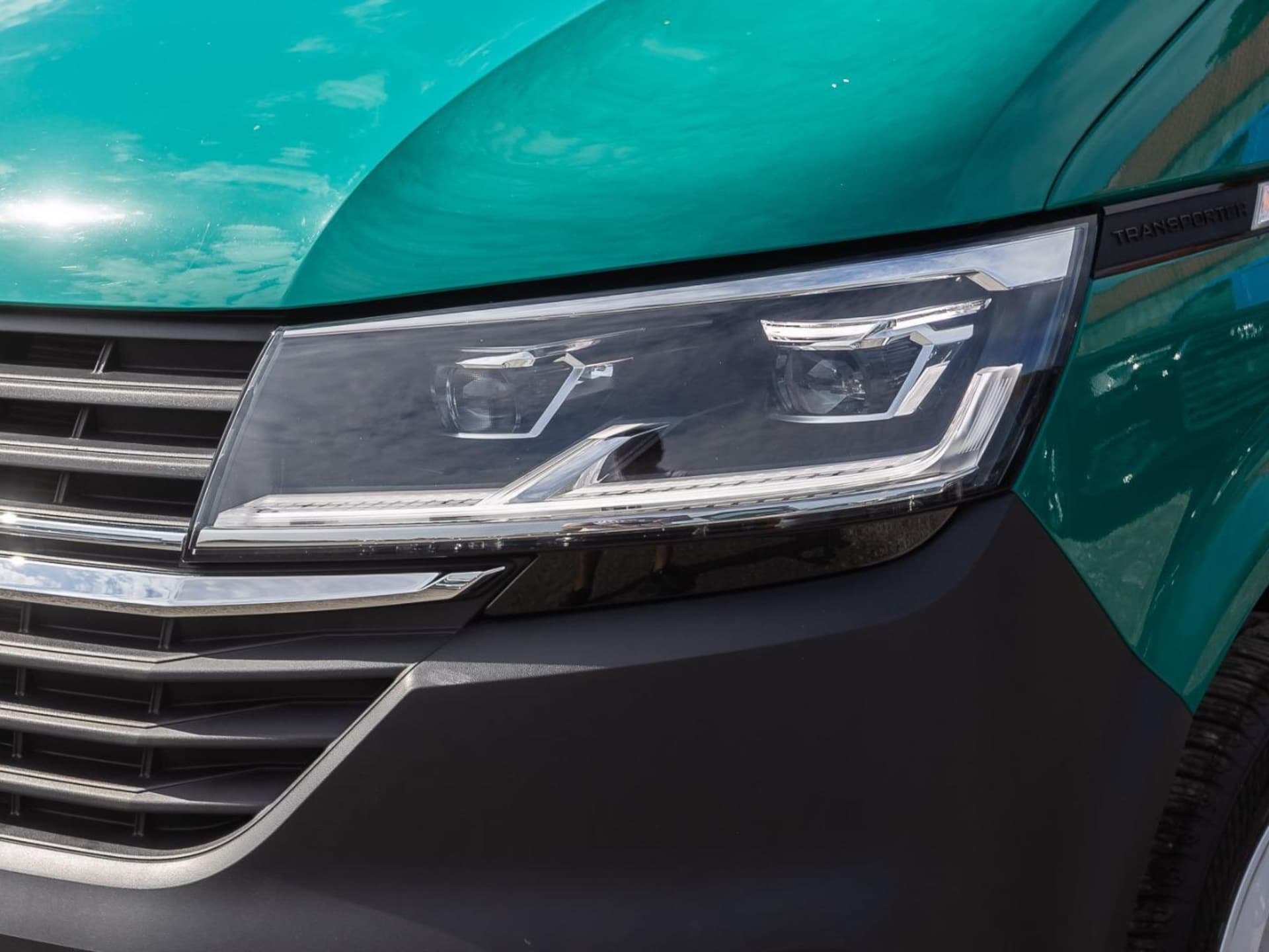 Volkswagen T6.1 Transporter Kombi langer Radstand