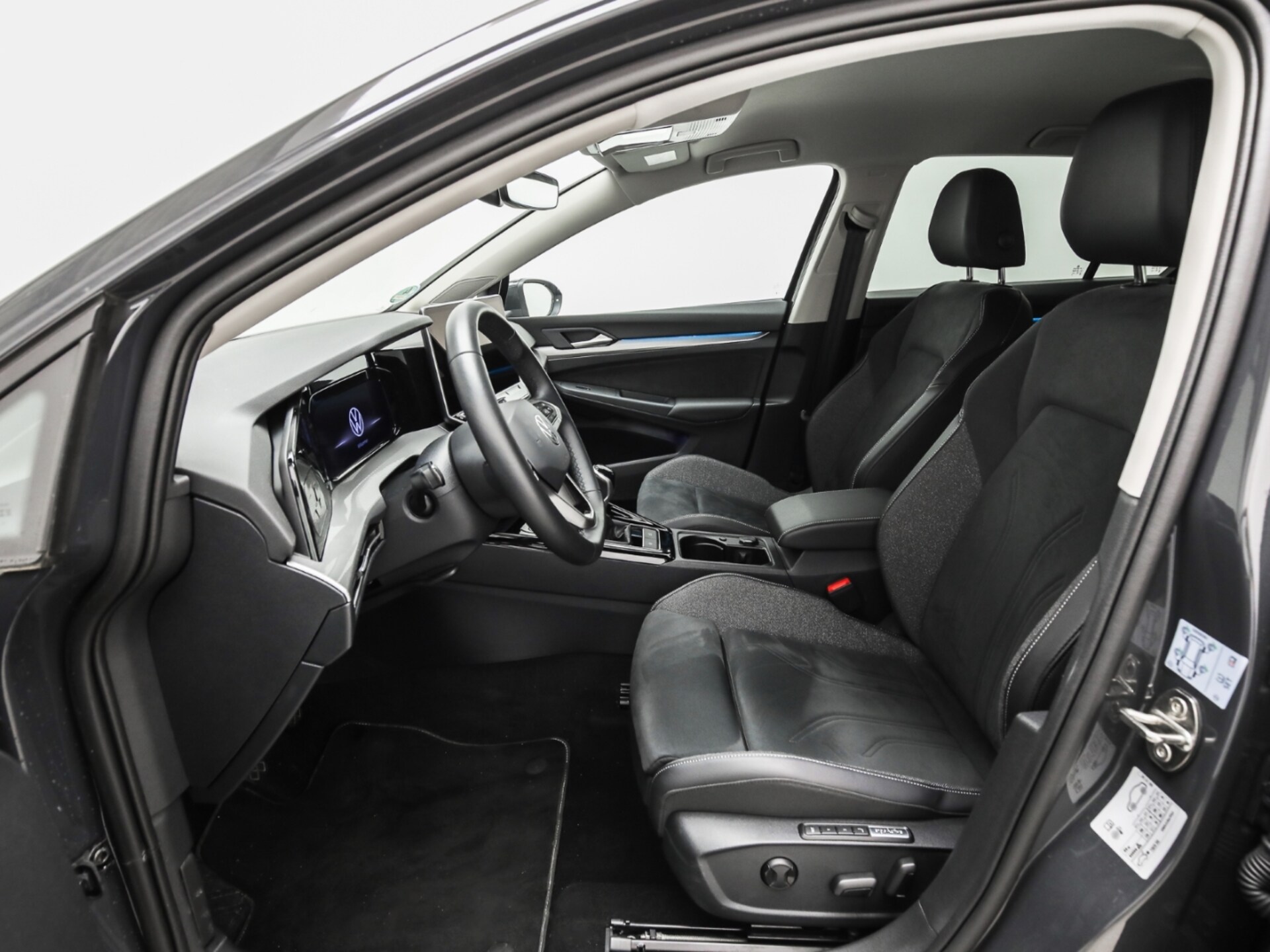 Volkswagen Golf Style