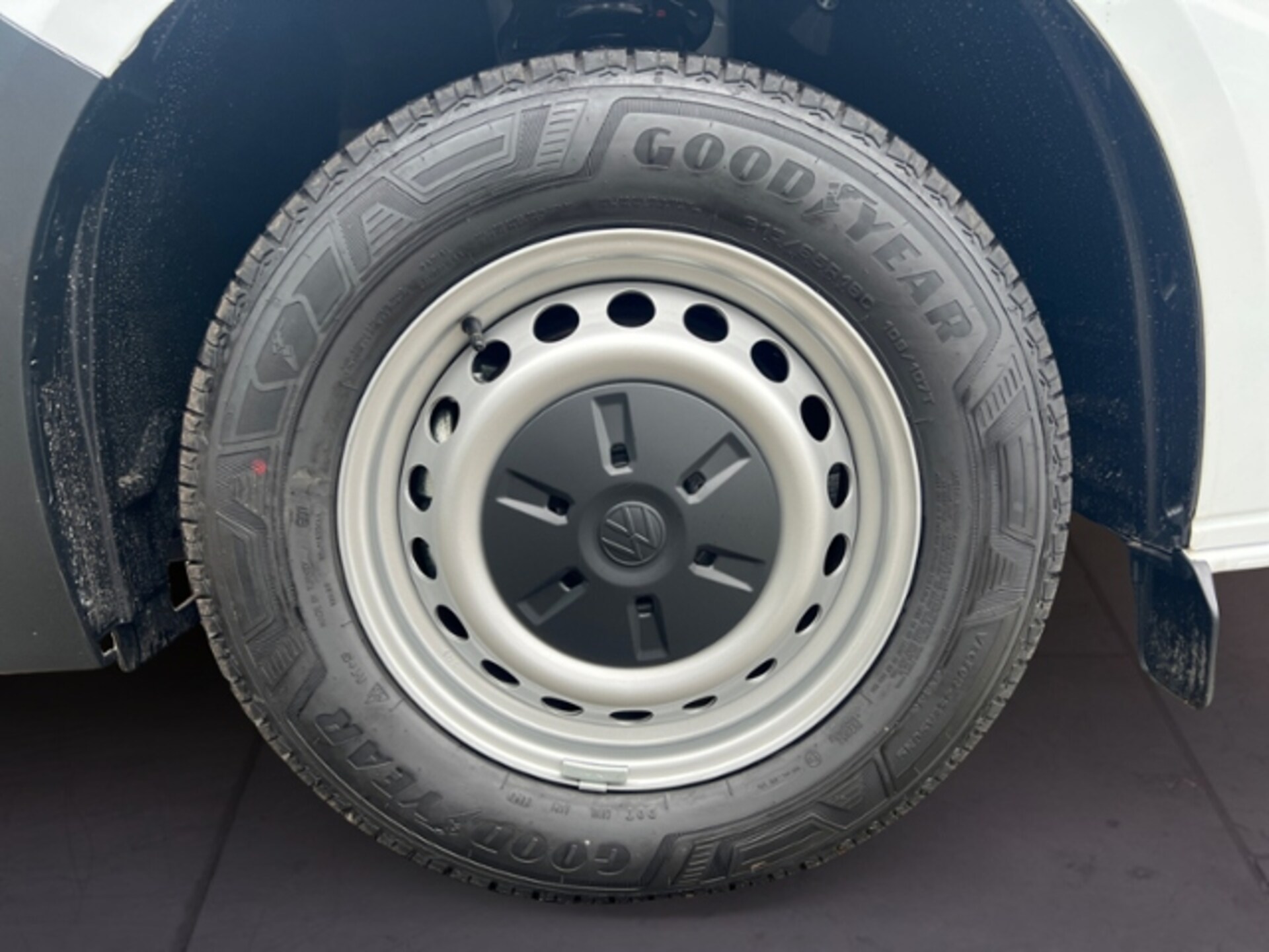 Volkswagen Transporter Kasten kurzer Radstand
