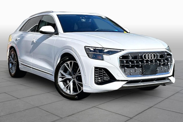 2026 Audi Q8