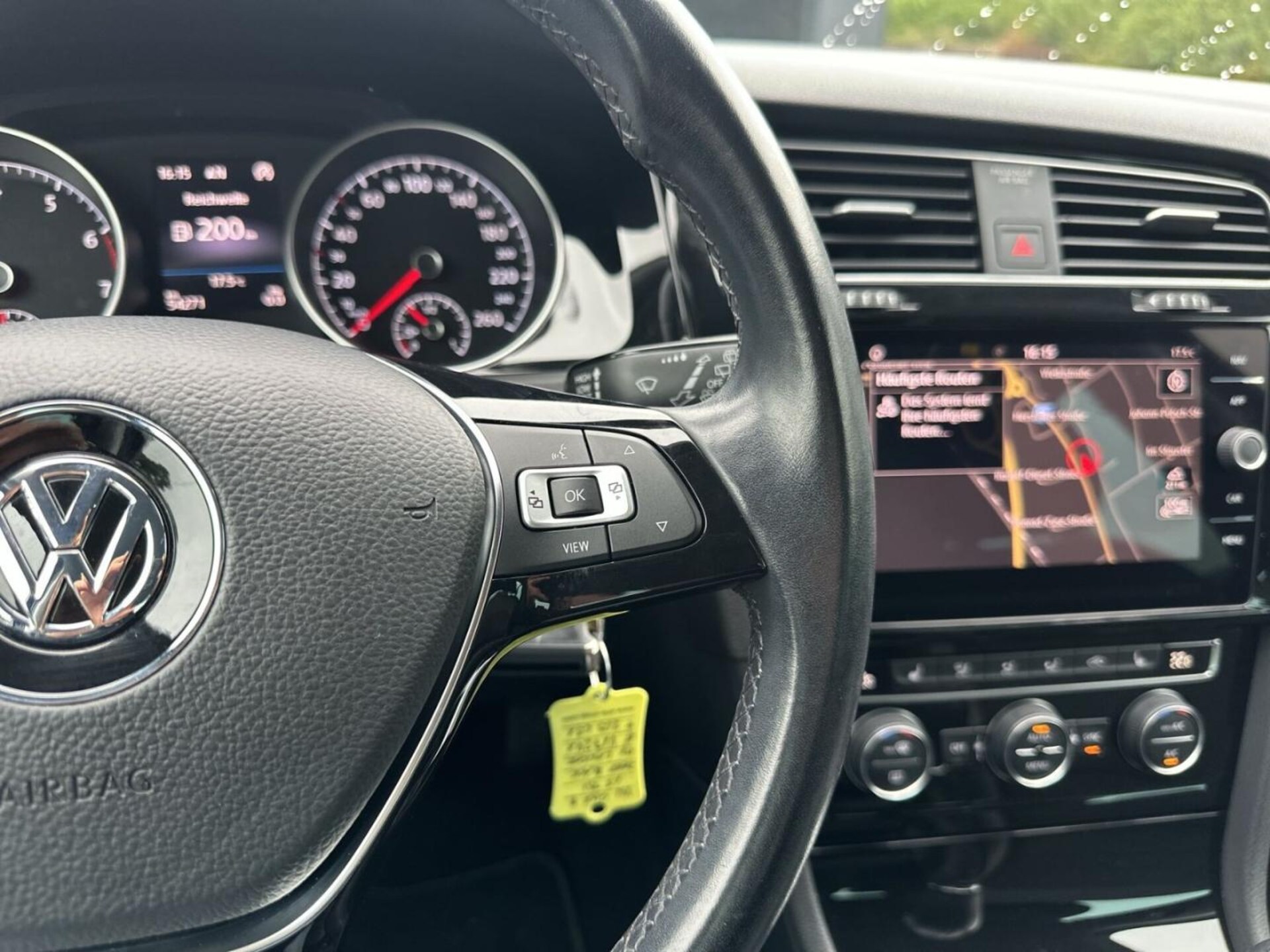 Volkswagen Golf Highline