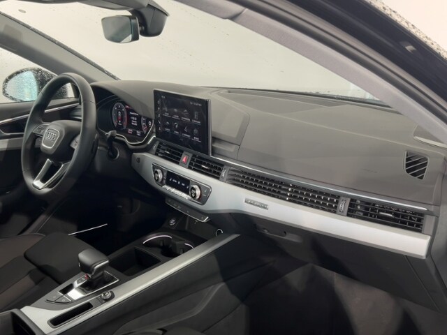 Image about Audi A4 Avant advanced 40 TDI quattro S tronic