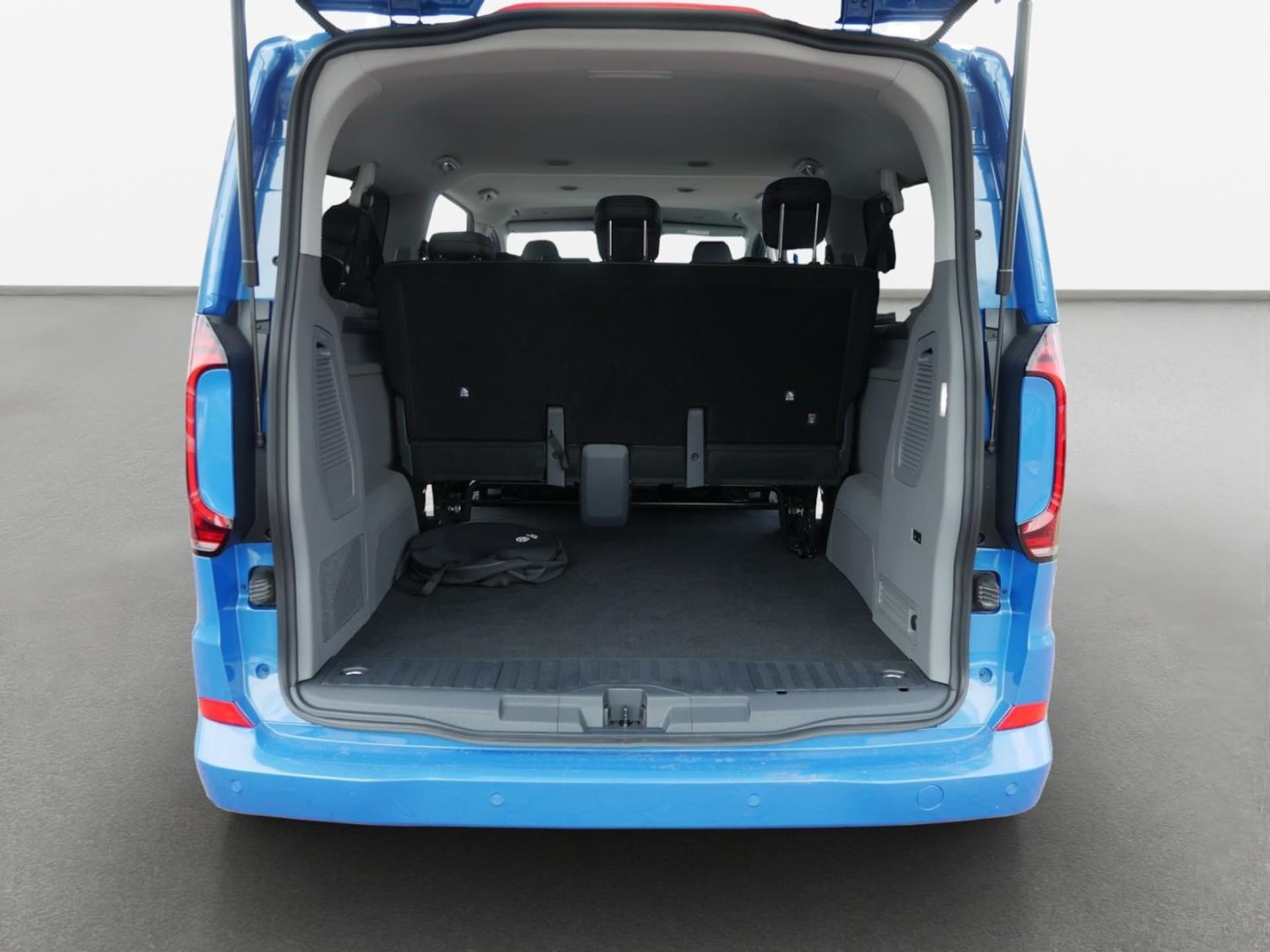 Volkswagen e-Caravelle Langer Radstand Style