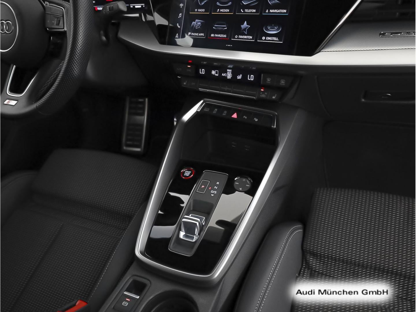 Bild über Audi S3 Sportback TFSI quattro S tronic - für weitere Informationen kontaktieren Sie den Audi Partner