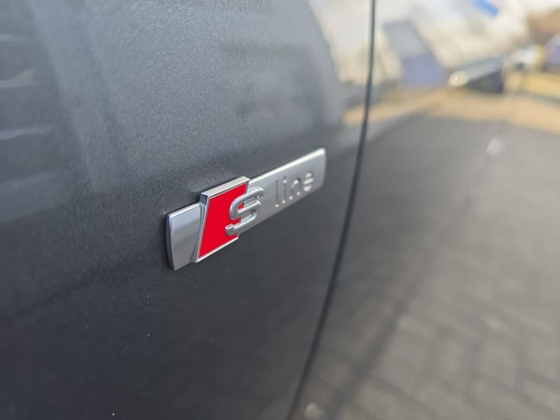 Audi A4 Avant S line