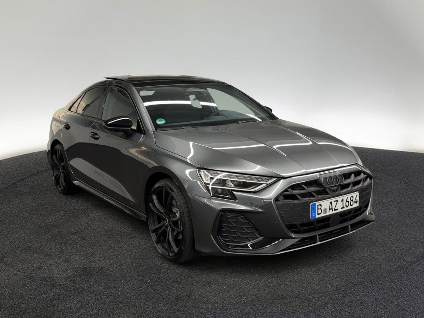 Bild über Audi A3 Limousine TFSI 110 kW S tronic - für weitere Informationen kontaktieren Sie den Audi Partner