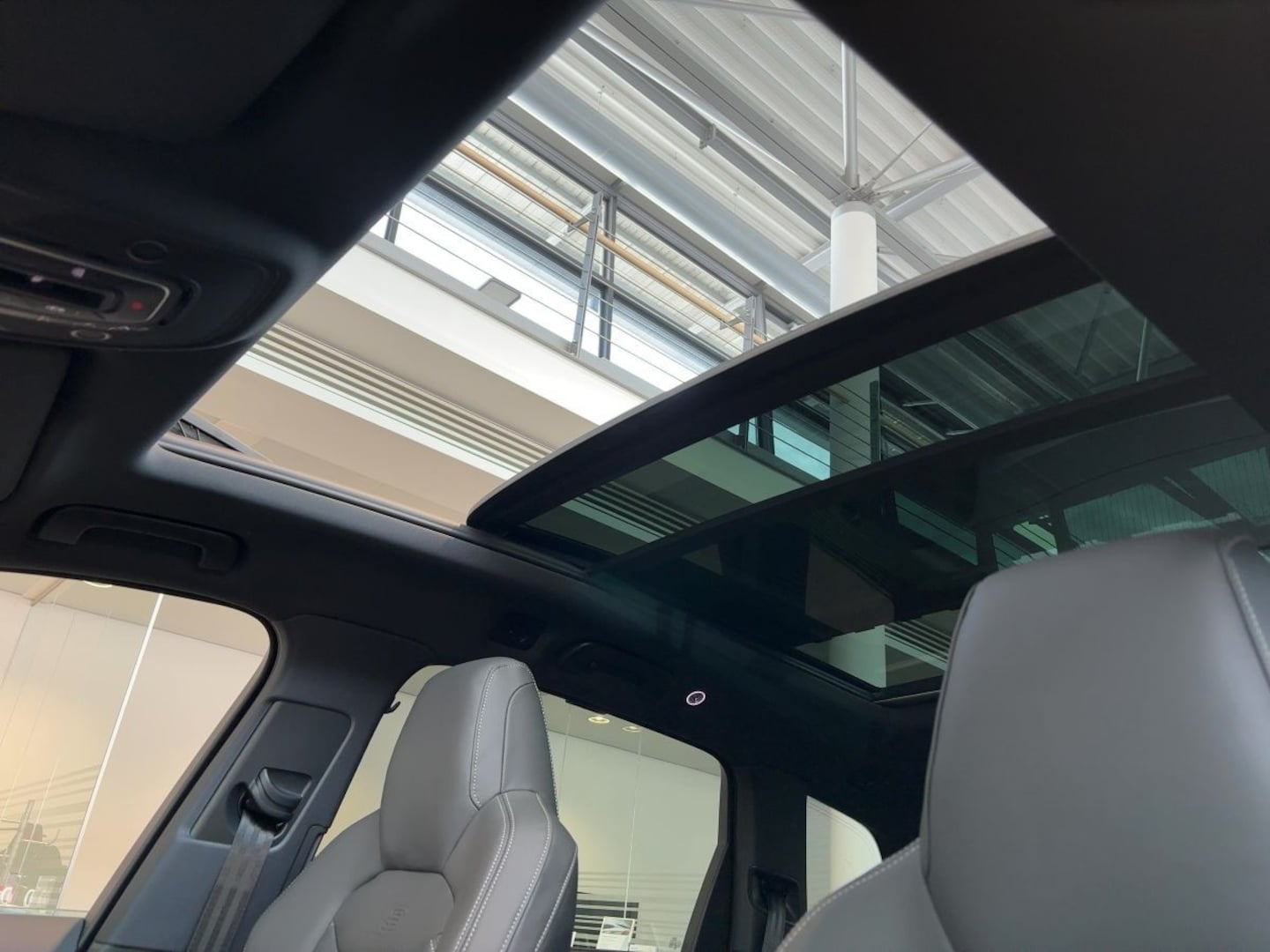 Bild über Audi Q7 SUV S line business TDI quattro 210 kW tiptronic - für weitere Informationen kontaktieren Sie den Audi Partner