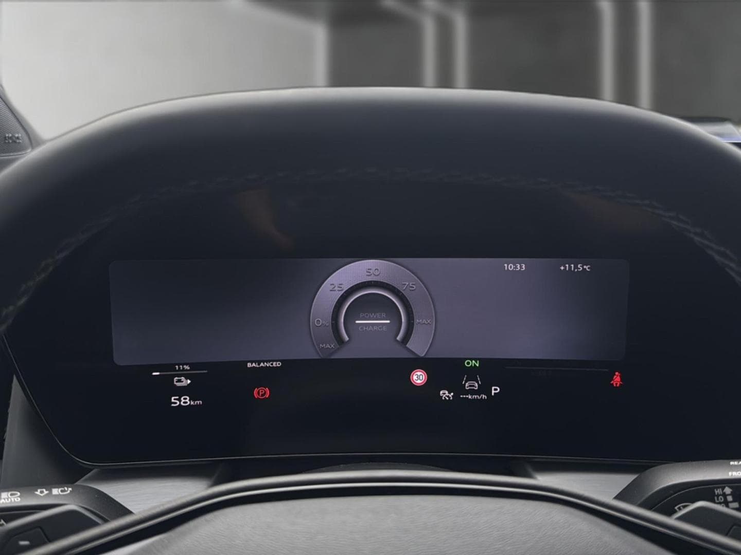 Bild über Audi Q4 SUV e-tron e-tron quattro 220 kW - für weitere Informationen kontaktieren Sie den Audi Partner
