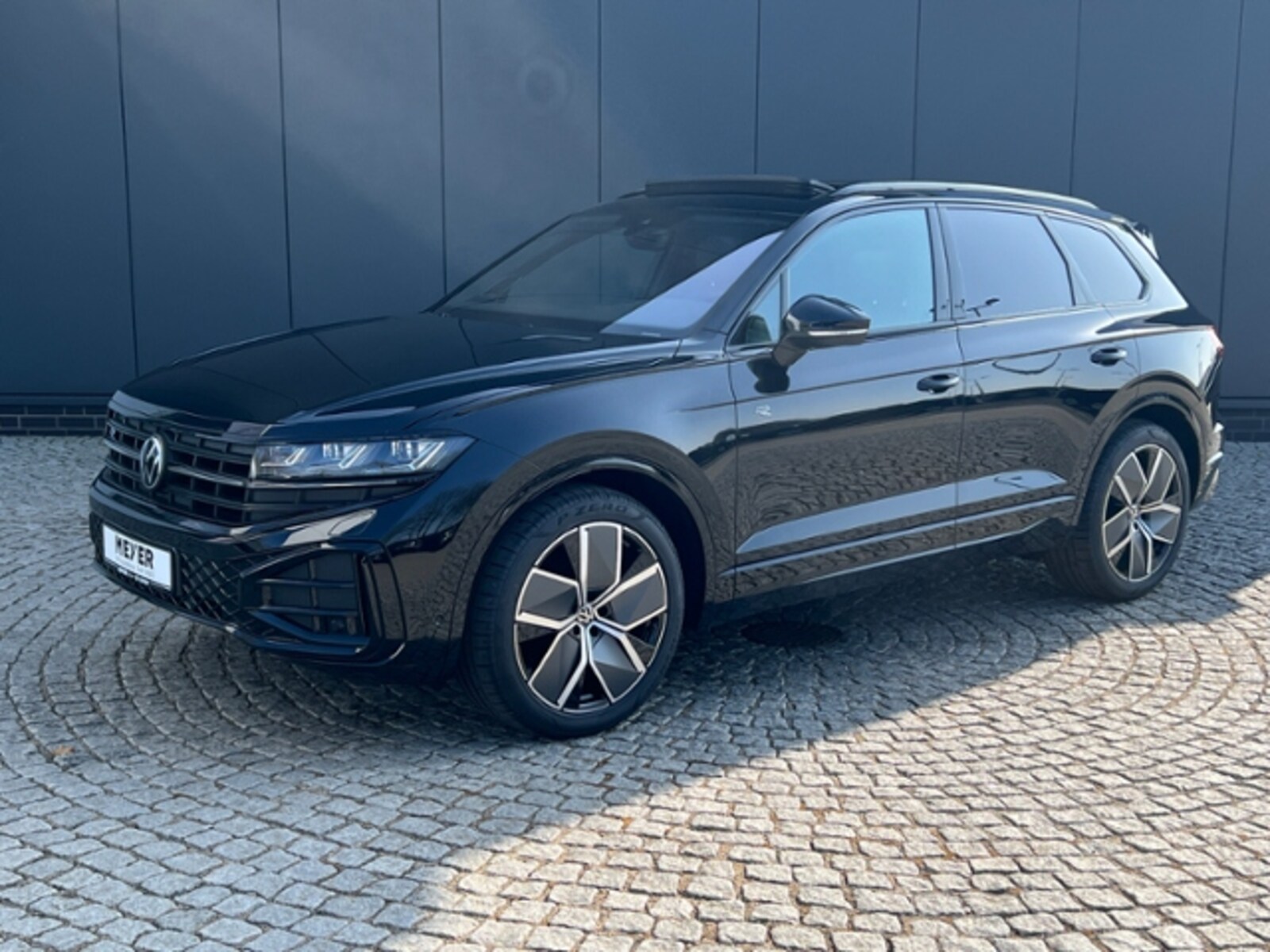 Volkswagen Touareg – Bild 2