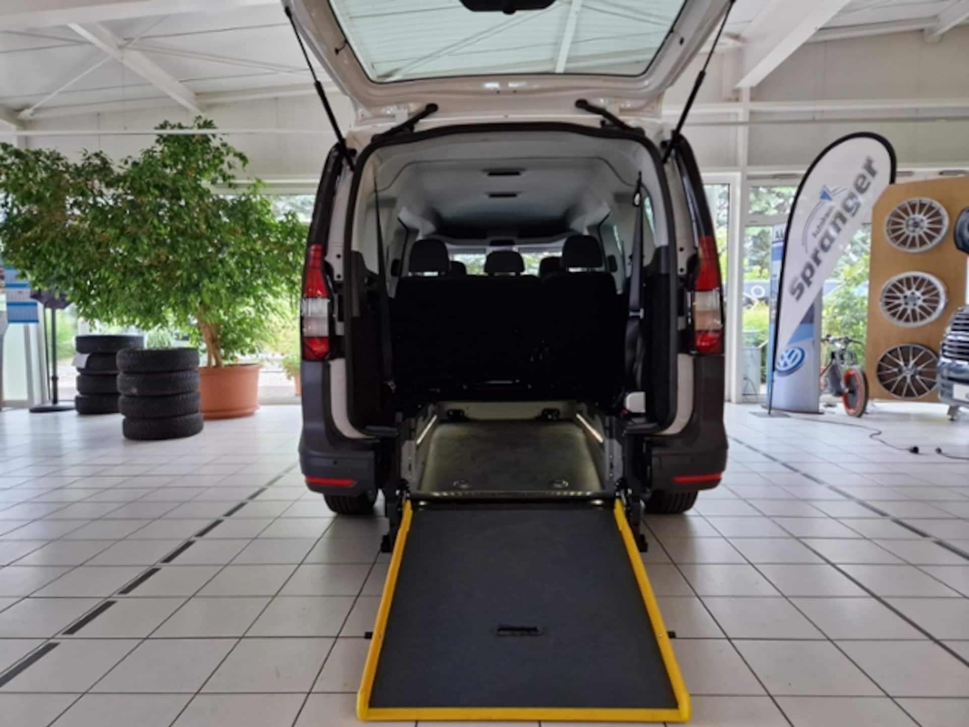 Volkswagen Caddy Maxi Basis-Modell