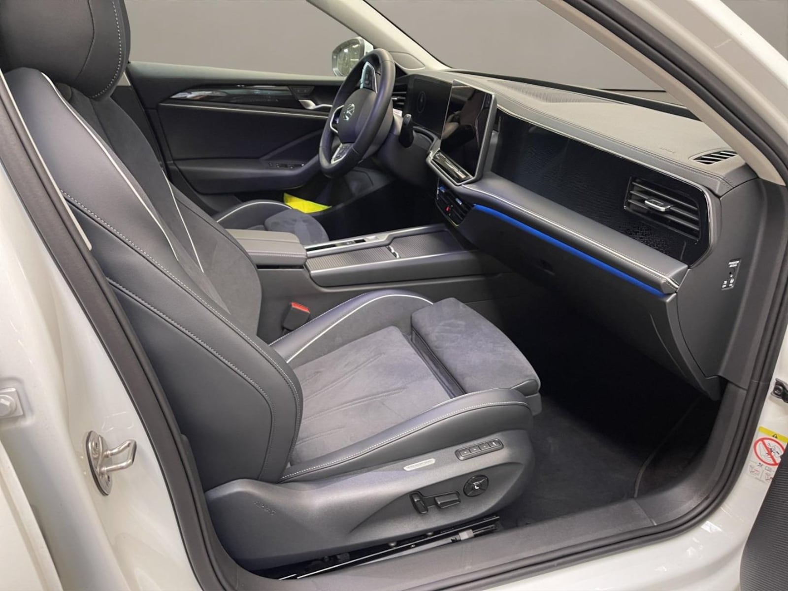Volkswagen Passat – Bild 18