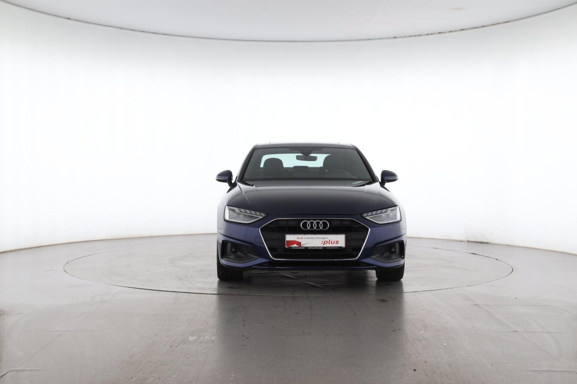 Audi A4 Limousine