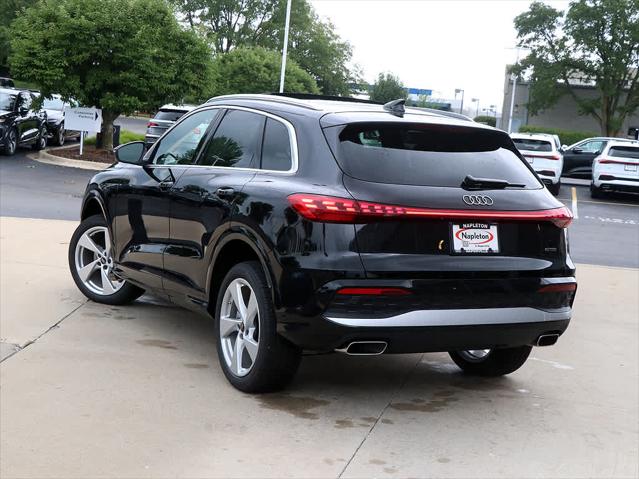 2025 AUDI Q5 - Image 10