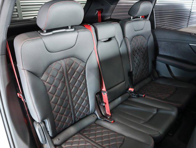 2026 Audi Q7 Prestige - Photo 11
