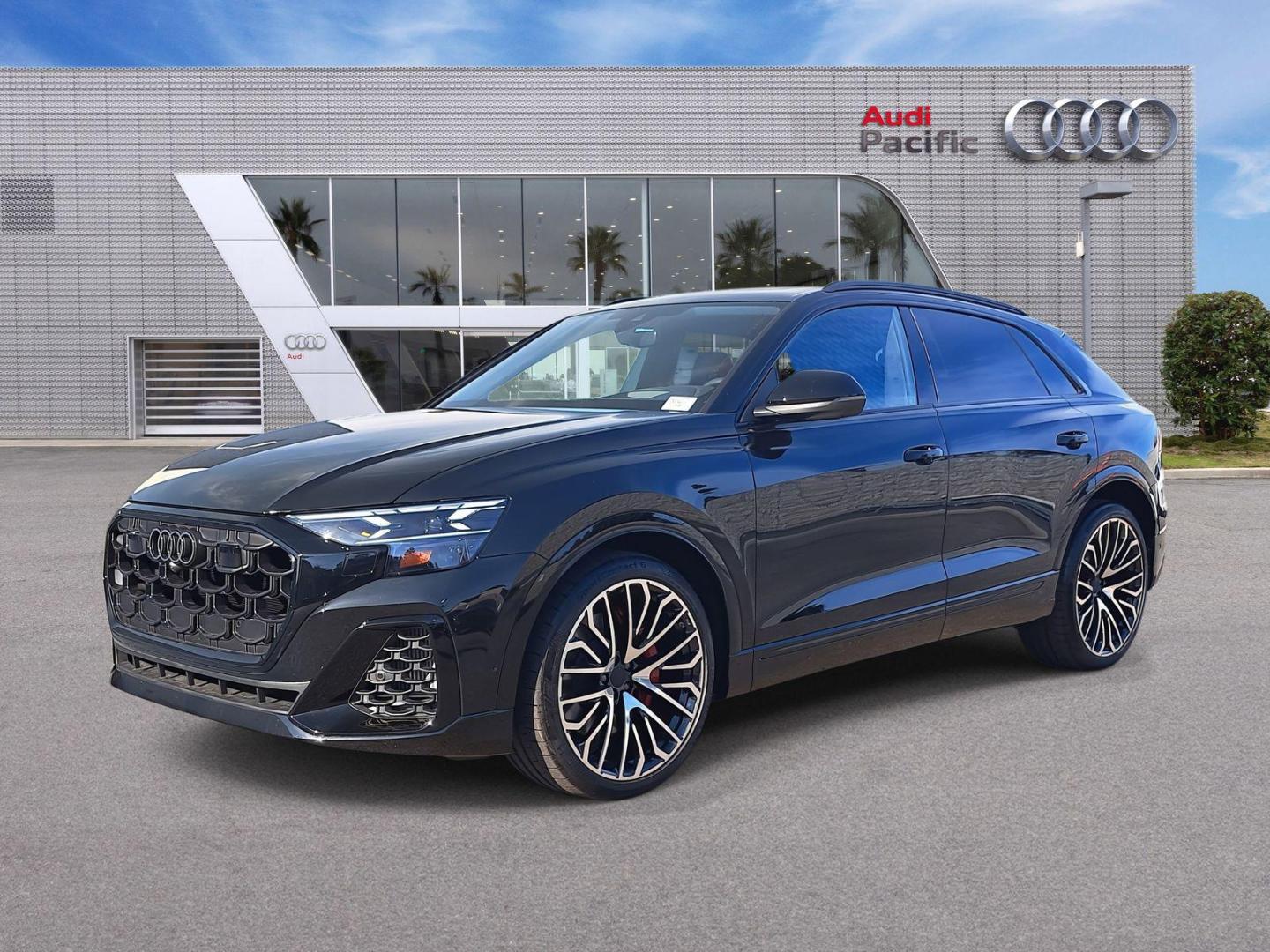 2026 Audi SQ8 Prestige quattro's photo