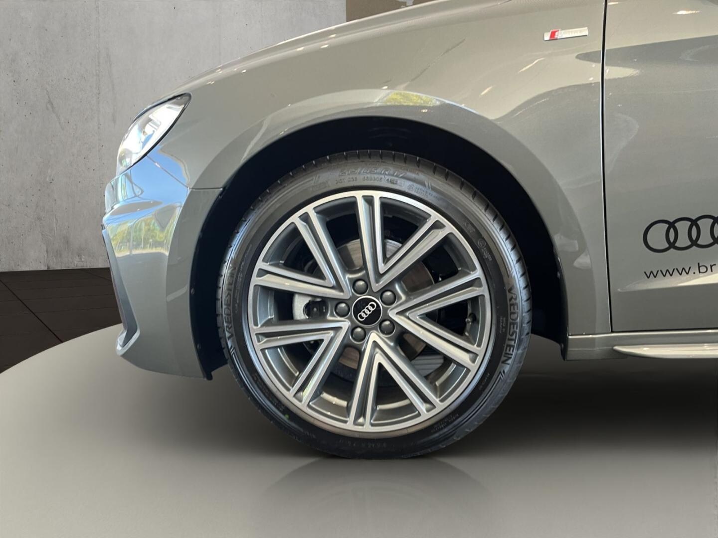 Bild über Audi A1 Sportback S line 30 TFSI 85(116) kW(PS) S tronic - für weitere Informationen kontaktieren Sie den Audi Partner