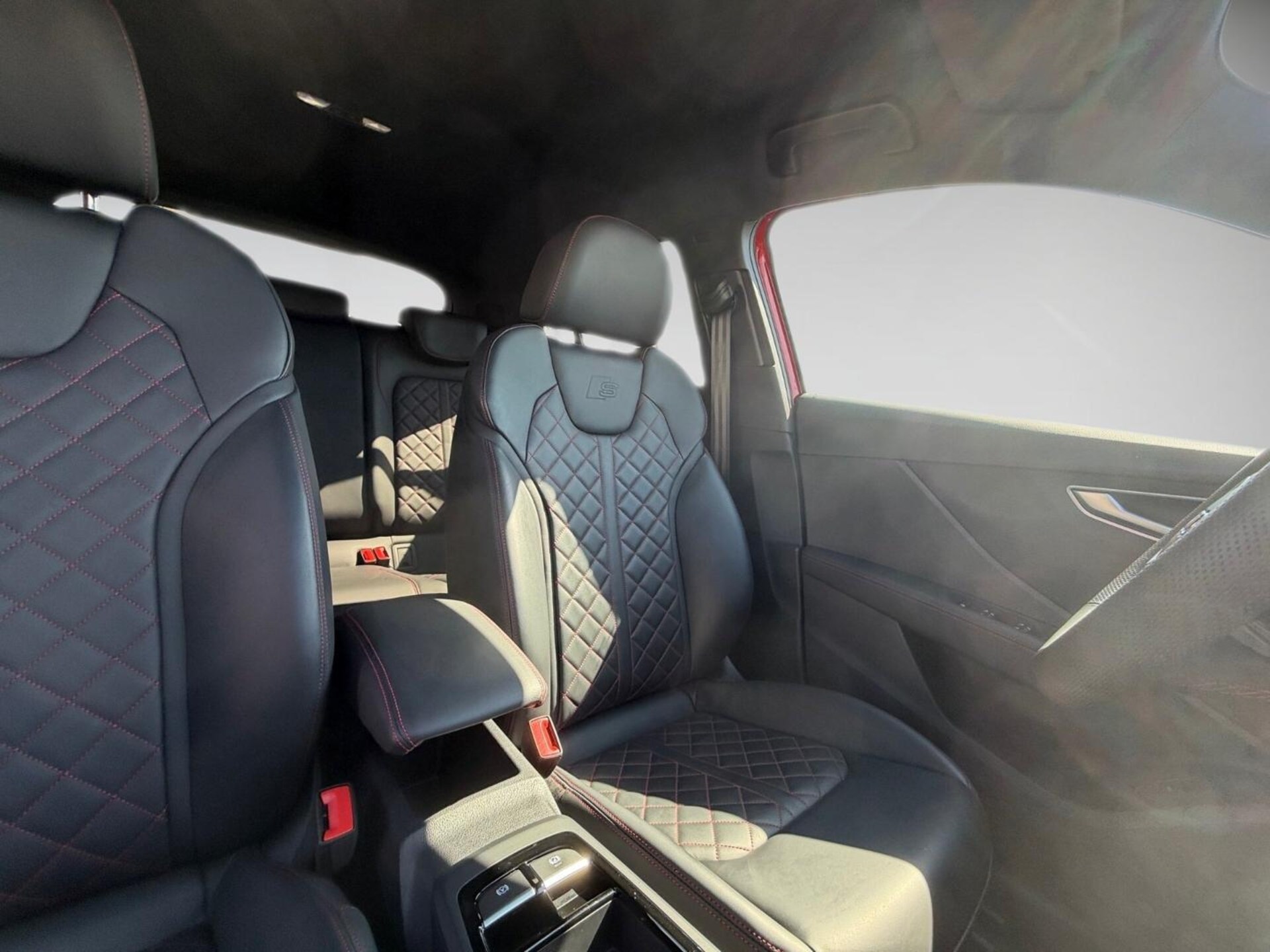 Audi Q2 S line