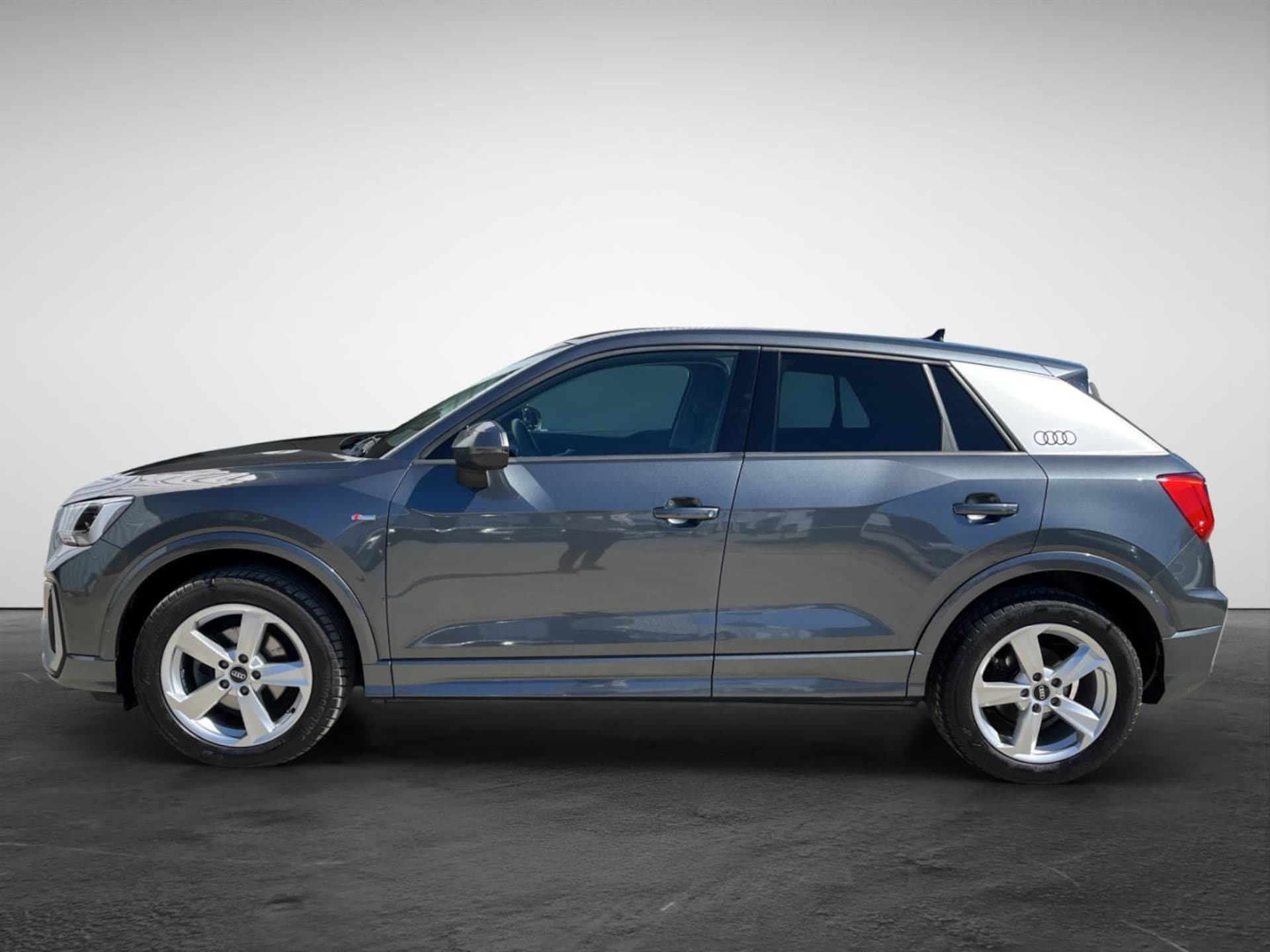 Audi Q2 S line
