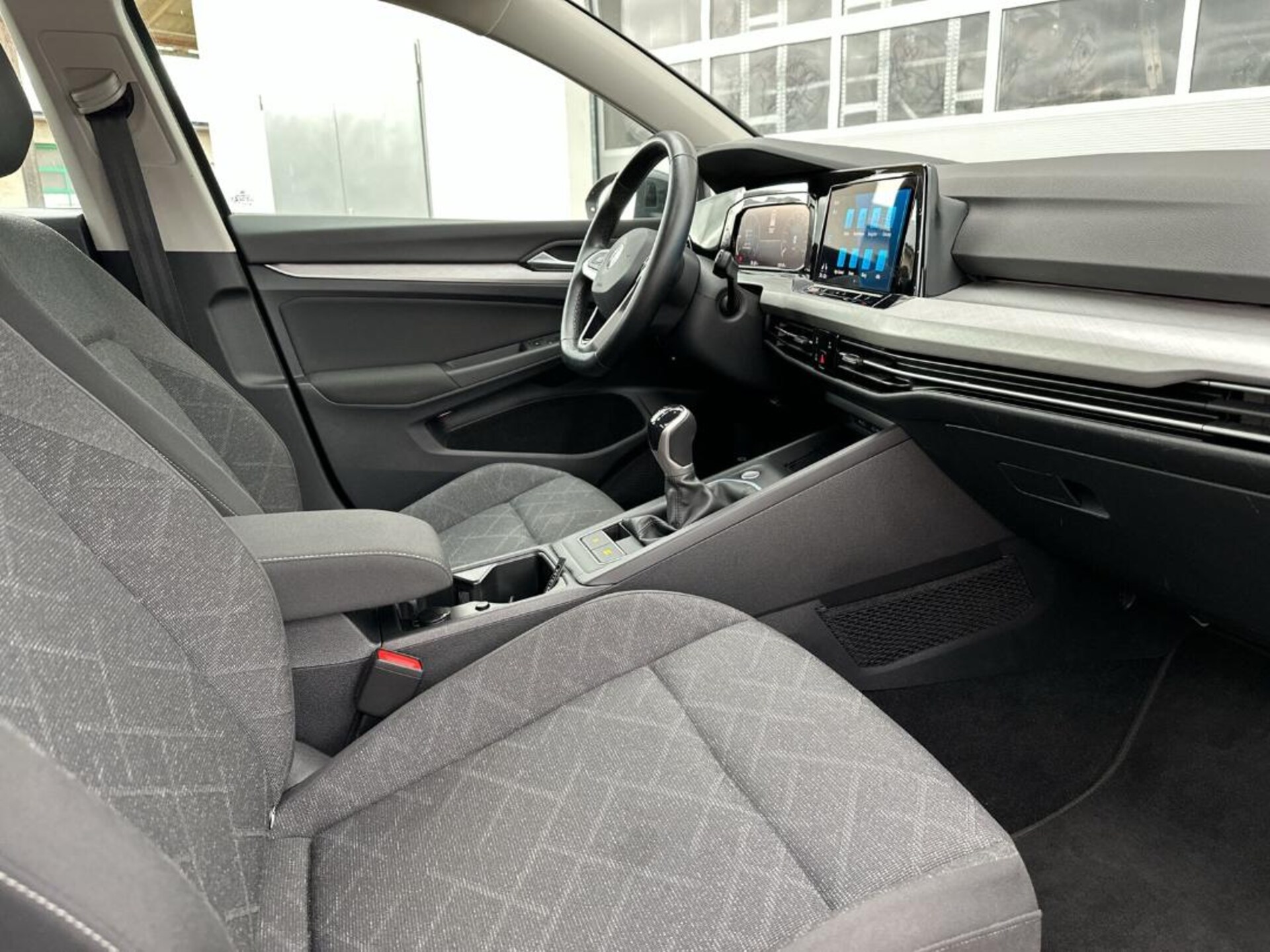 Volkswagen Golf Variant Life