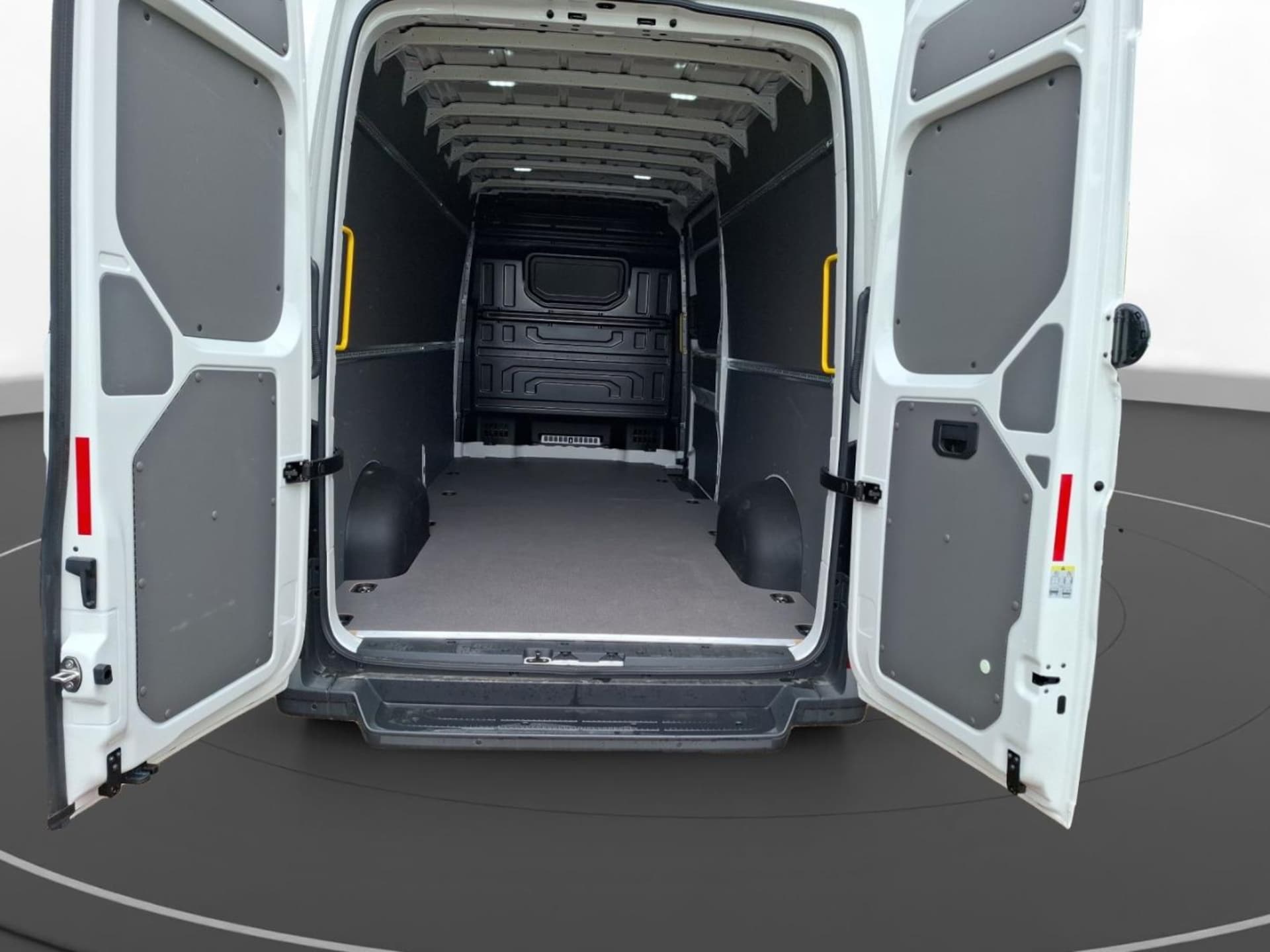 Volkswagen Crafter Kasten langer Radstand