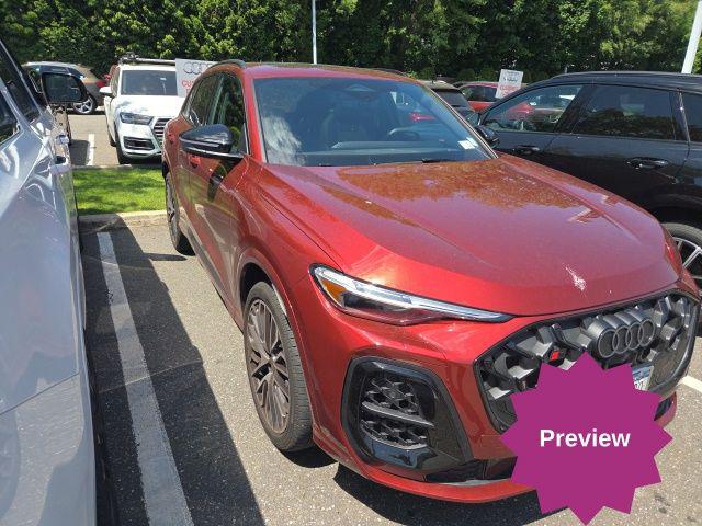 2025 Audi SQ5 Premium Plus's photo