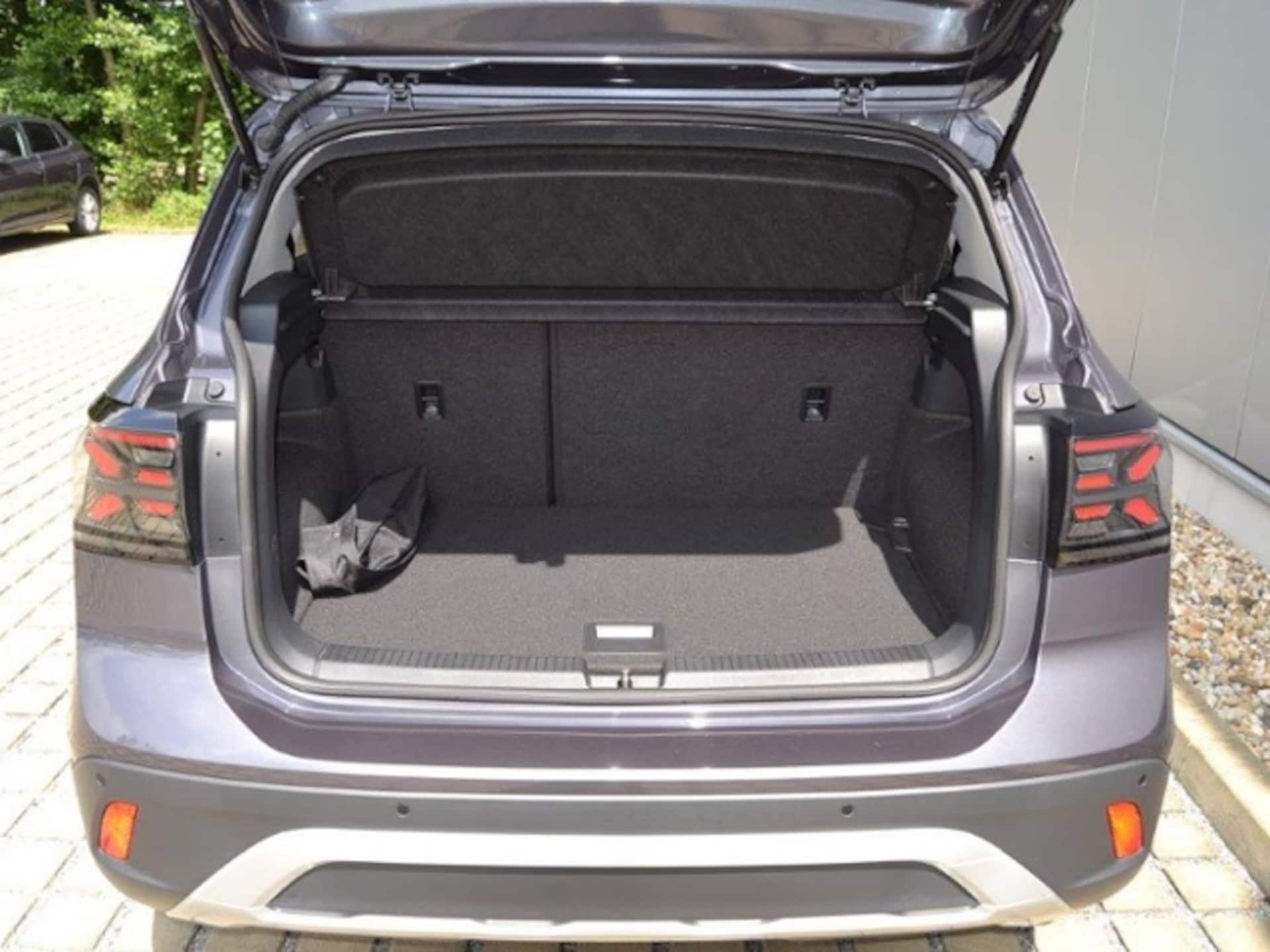 Volkswagen T-Cross Style