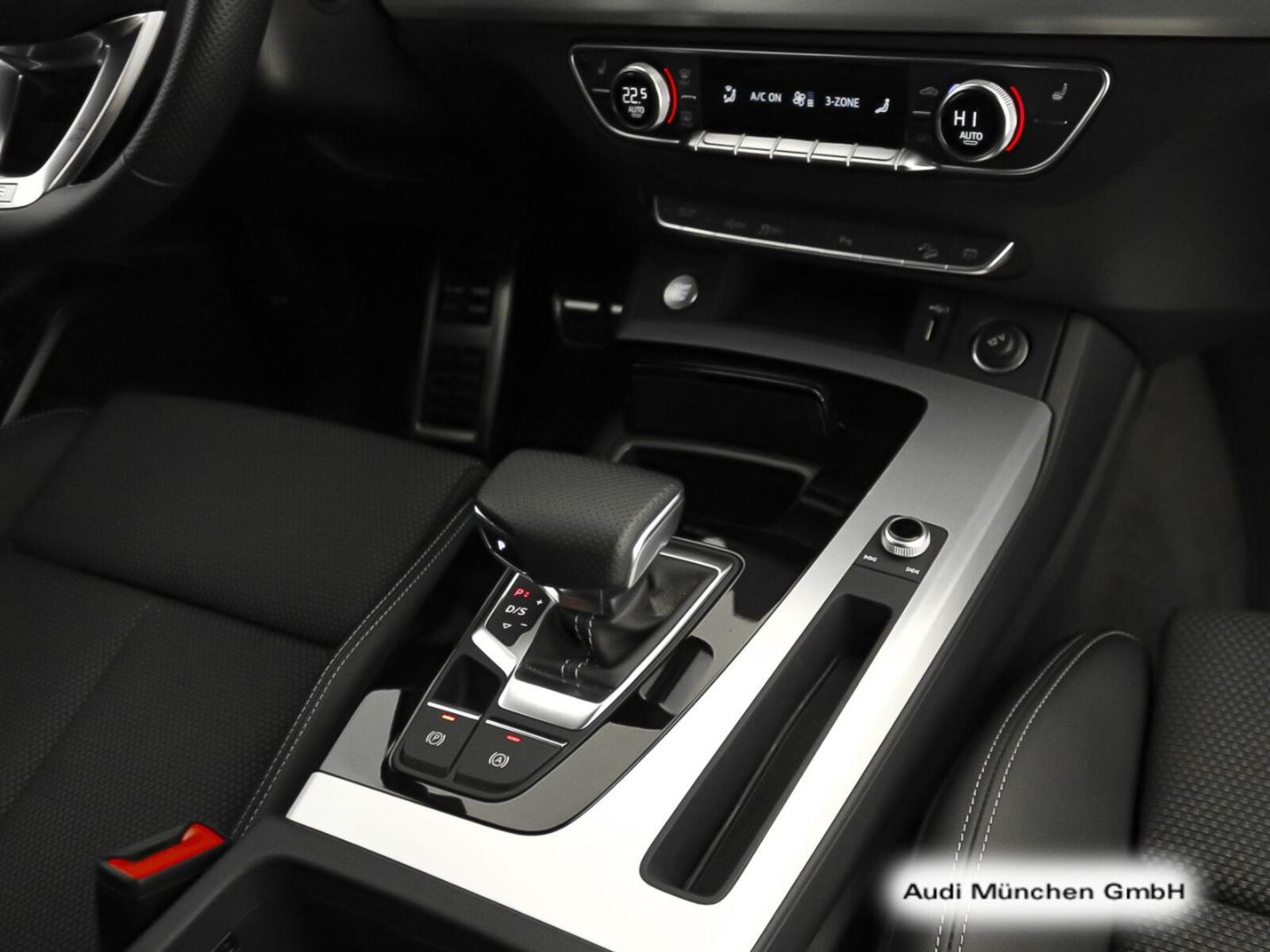 Audi Q5 – Bild 15