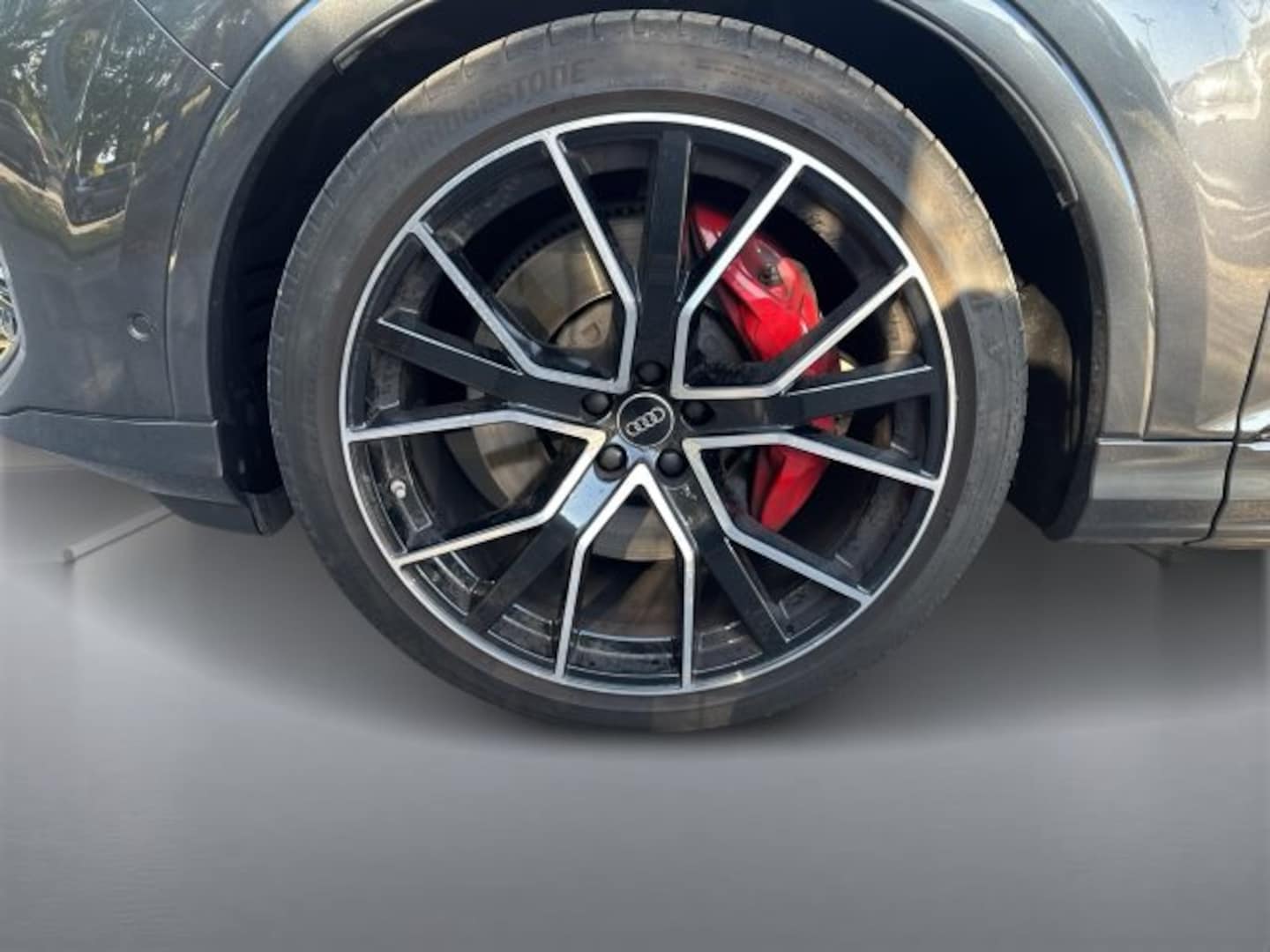 Bild über Audi SQ7 SUV TFSI quattro 373 kW tiptronic - für weitere Informationen kontaktieren Sie den Audi Partner