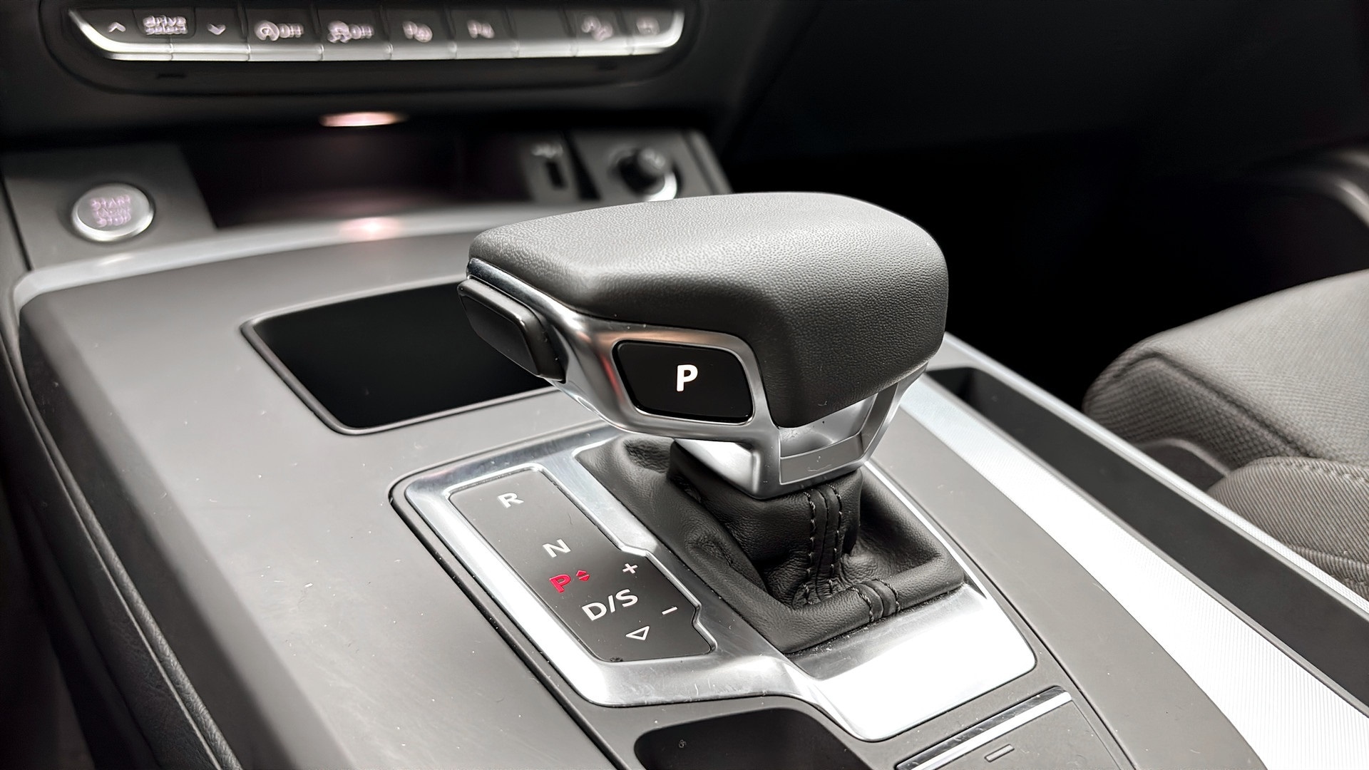 Bild som visar Audi Q5 Q5 40 TDI quattro Proline advanced 204 hk S tronic - för mer information kontakta din Audi Partner