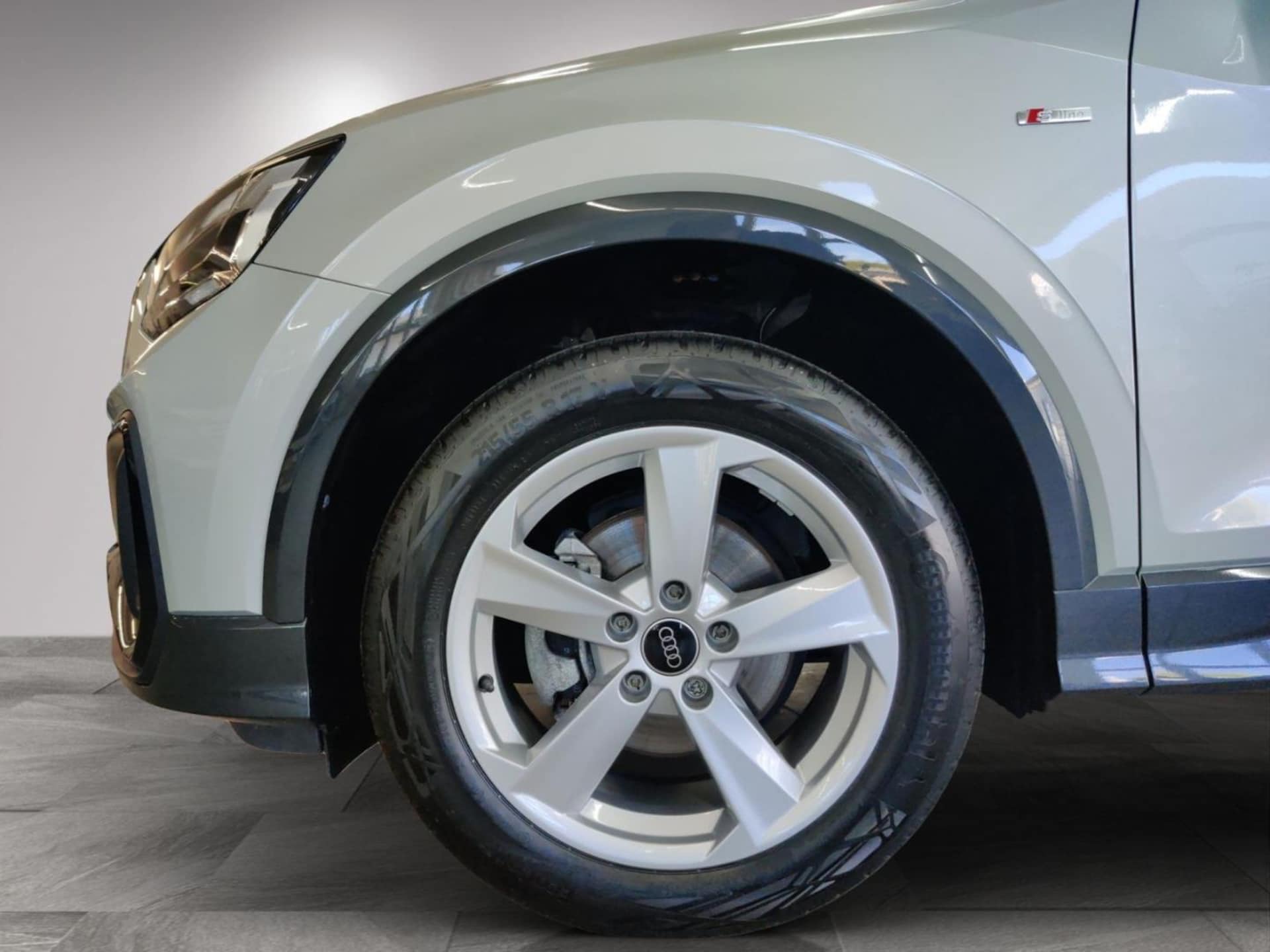 Audi Q2 S line