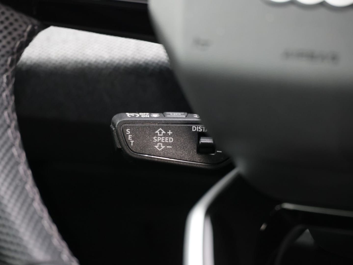 Bild über Audi A5 Avant TFSI 110 kW S tronic - für weitere Informationen kontaktieren Sie den Audi Partner
