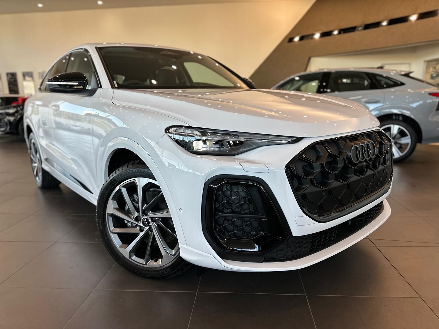 Image about Audi Q5 Sportback TFSI 150 kW