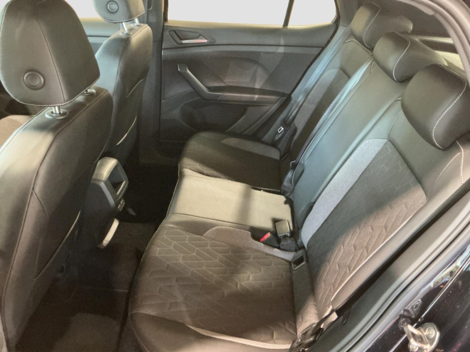 Volkswagen T-Cross – Bild 11