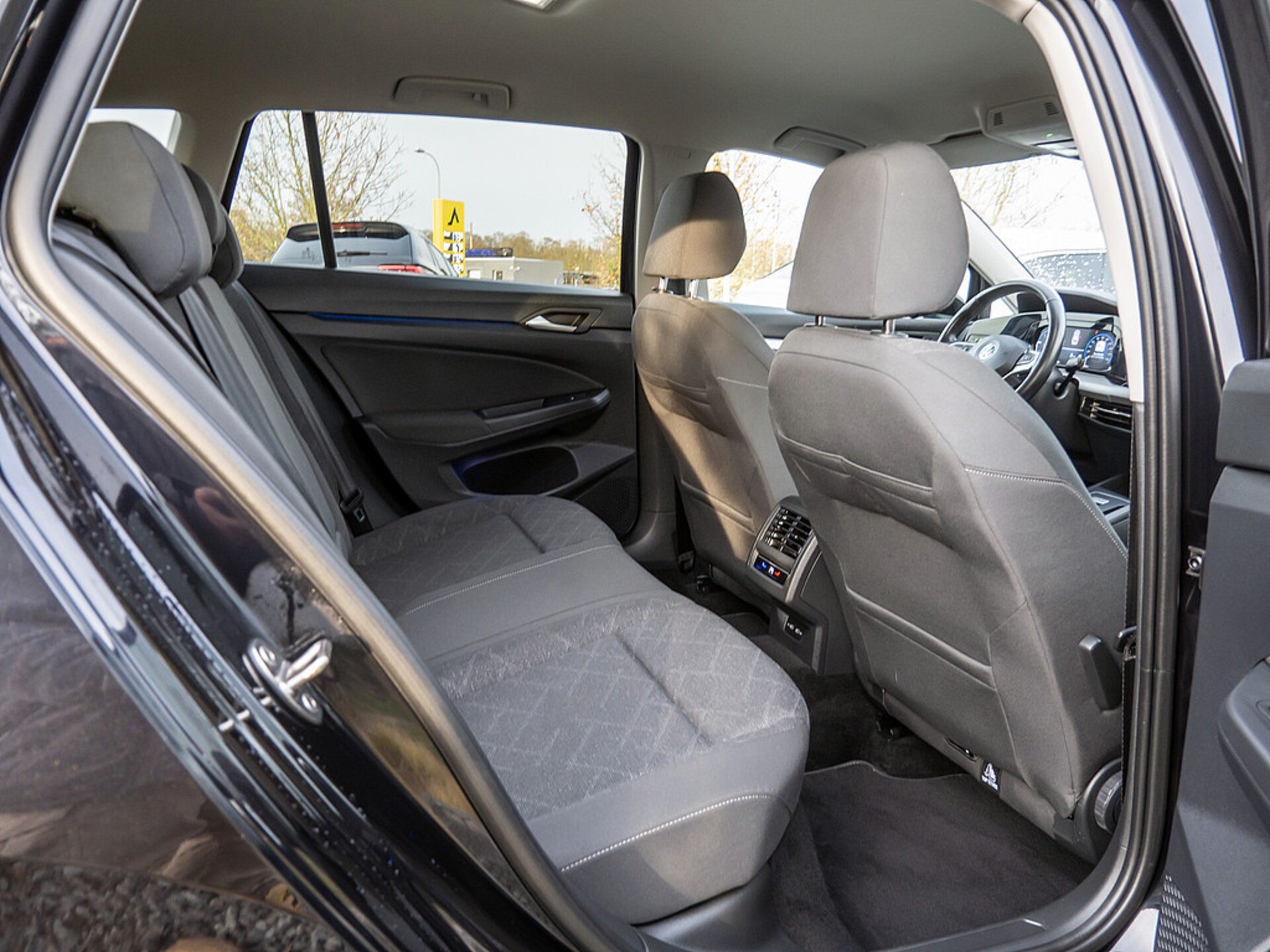 Volkswagen Golf Variant Life