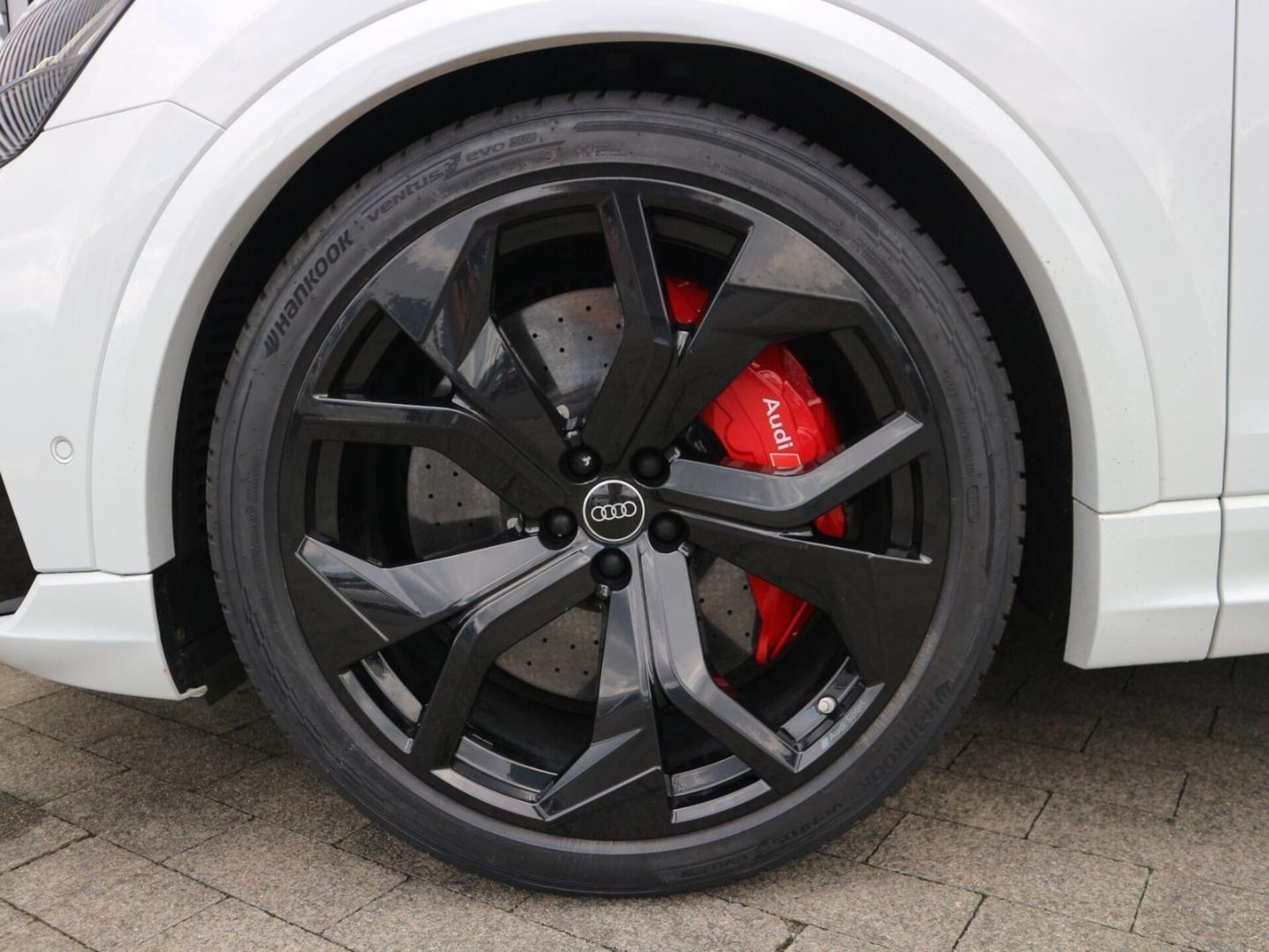 Audi RS Q8 SUV
