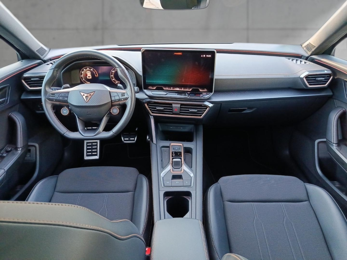 CUPRA Formentor 1.5 TSI e-Hybrid DSG 150 kW (204 CV) — photo 4