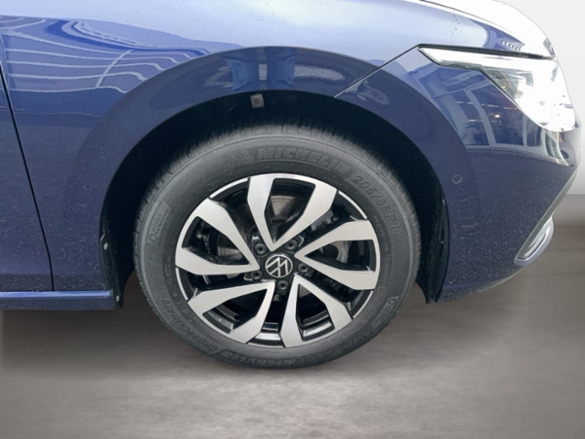 Volkswagen Golf Active