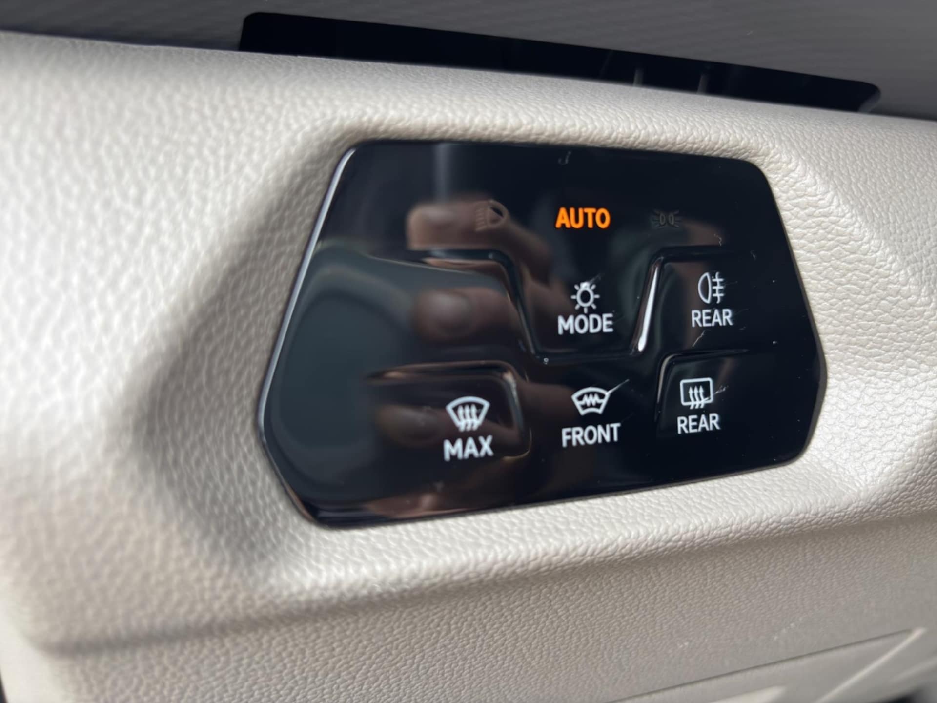 Volkswagen Multivan Life