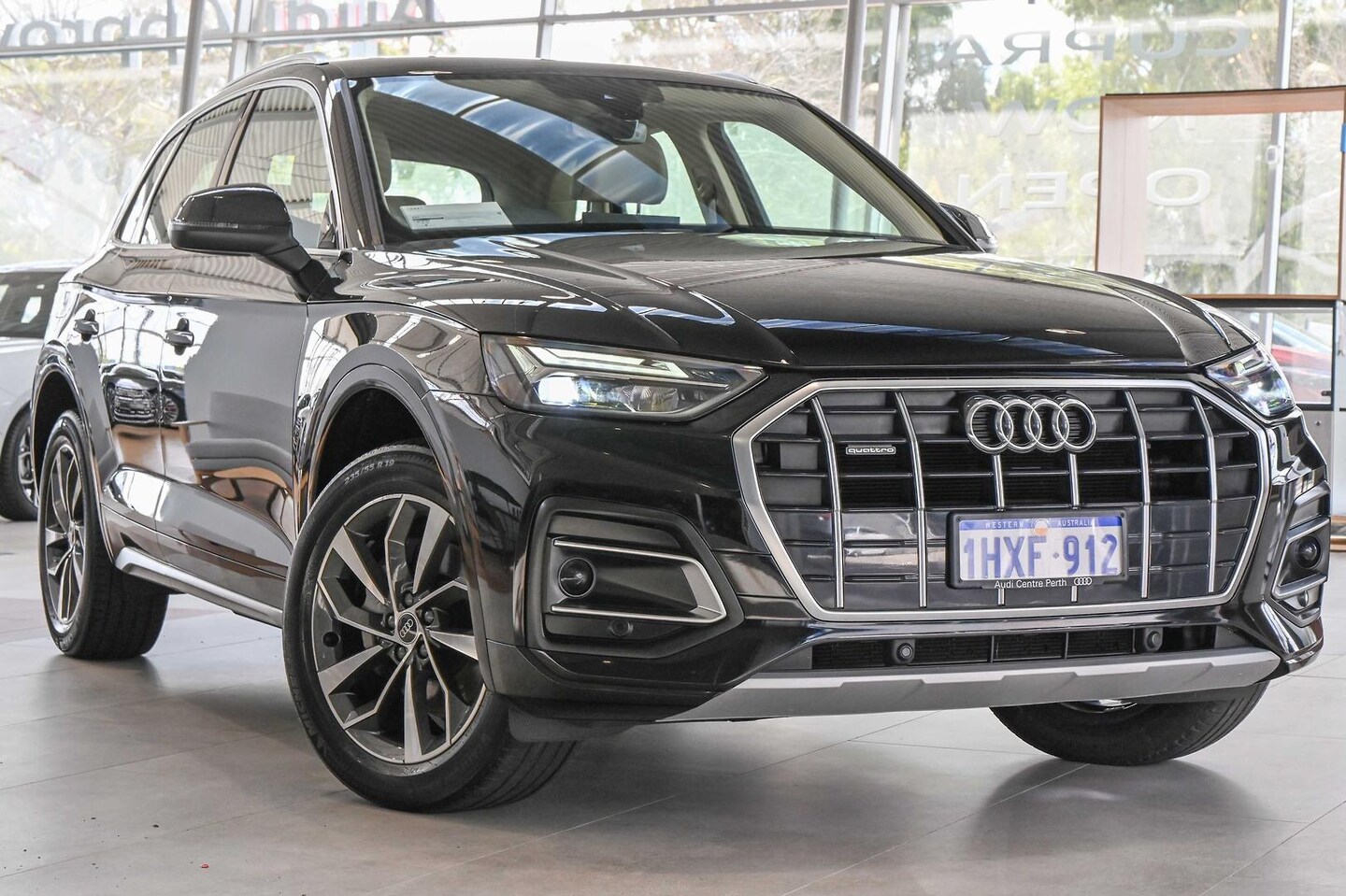 Image about Audi Q5 40 TDI quattro S tronic